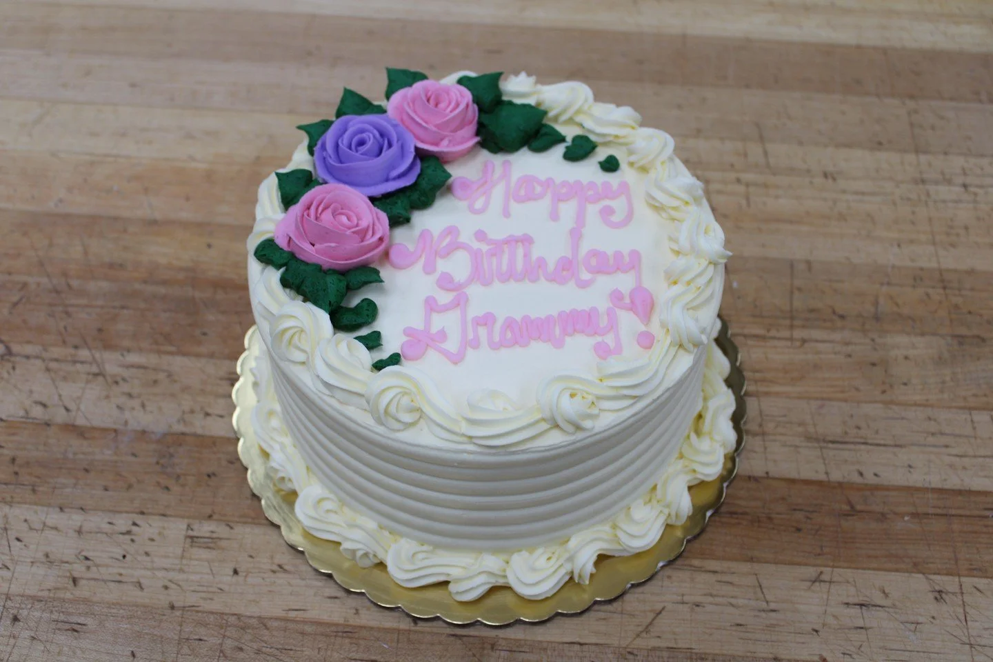 Happy Birthday Grammy! #antoinespastryshop #bakery #baker #cake #cakes #vanillacake #richthebaker #buttercremefrosting