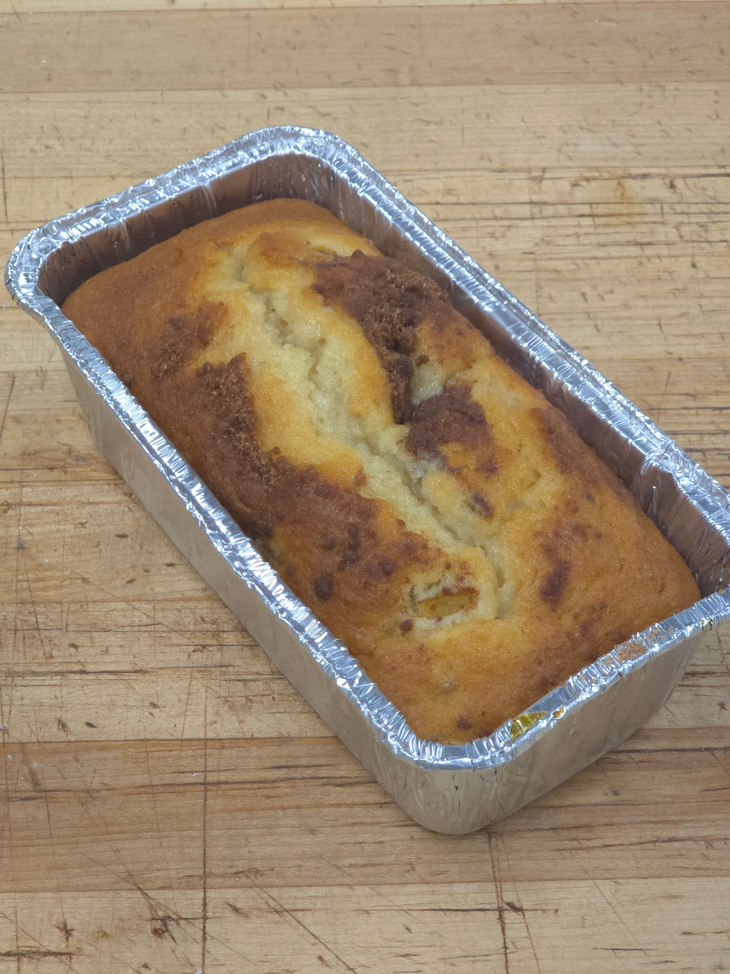 Our Apple Cinnamon Loaf!! Perfect for getting in the late fall Thanksgiving spirit!! #antoinespastryshop #loaf #loafs #bread #richthebaker #bakery #bakerlife #apple #cinnamon #applecinnamon