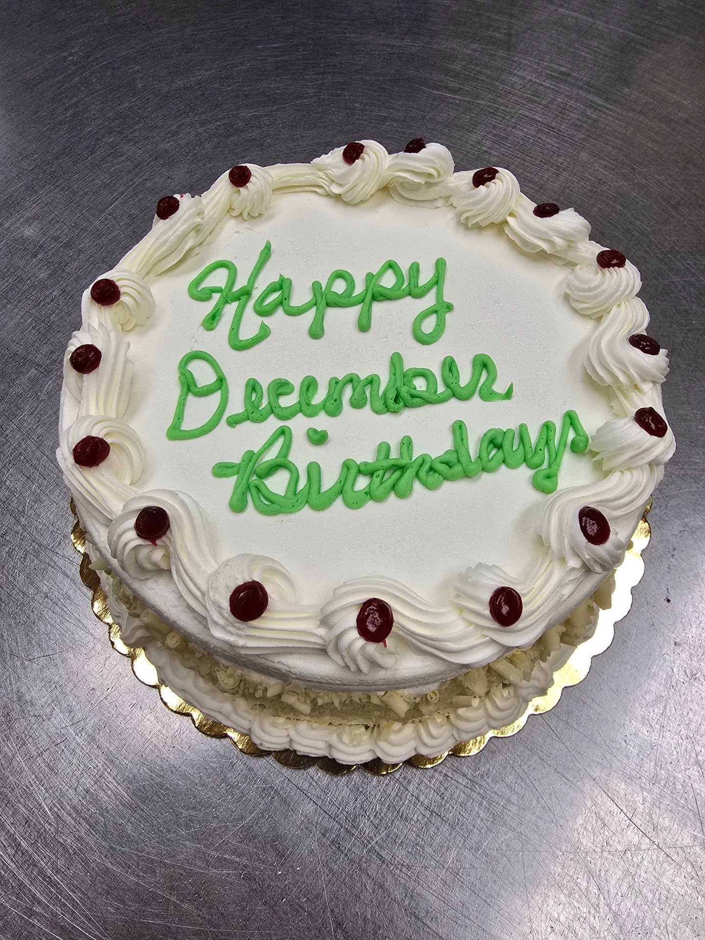 Happy December Birthdays! #antoinespastryshop #whitechocolatecake #bake #baker #richthebaker #happybirthday #birthdays #freshcake #frosting #raspberry