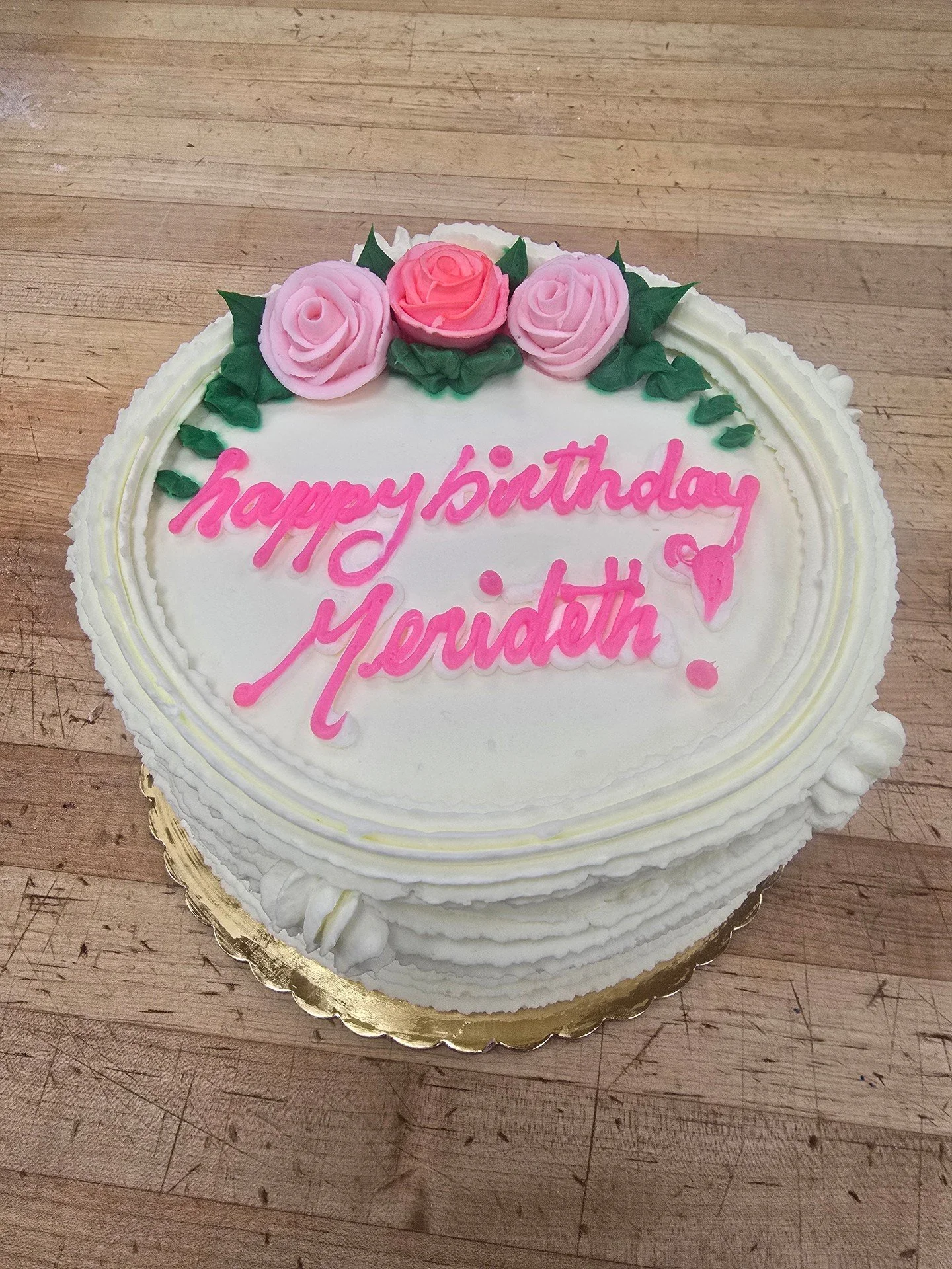 Happy Birthday Merideth! #antoinespastryshop #bakery #bake #whipcreamstrawberrycake #freshmade #richthebaker #frosting #cakes #cake