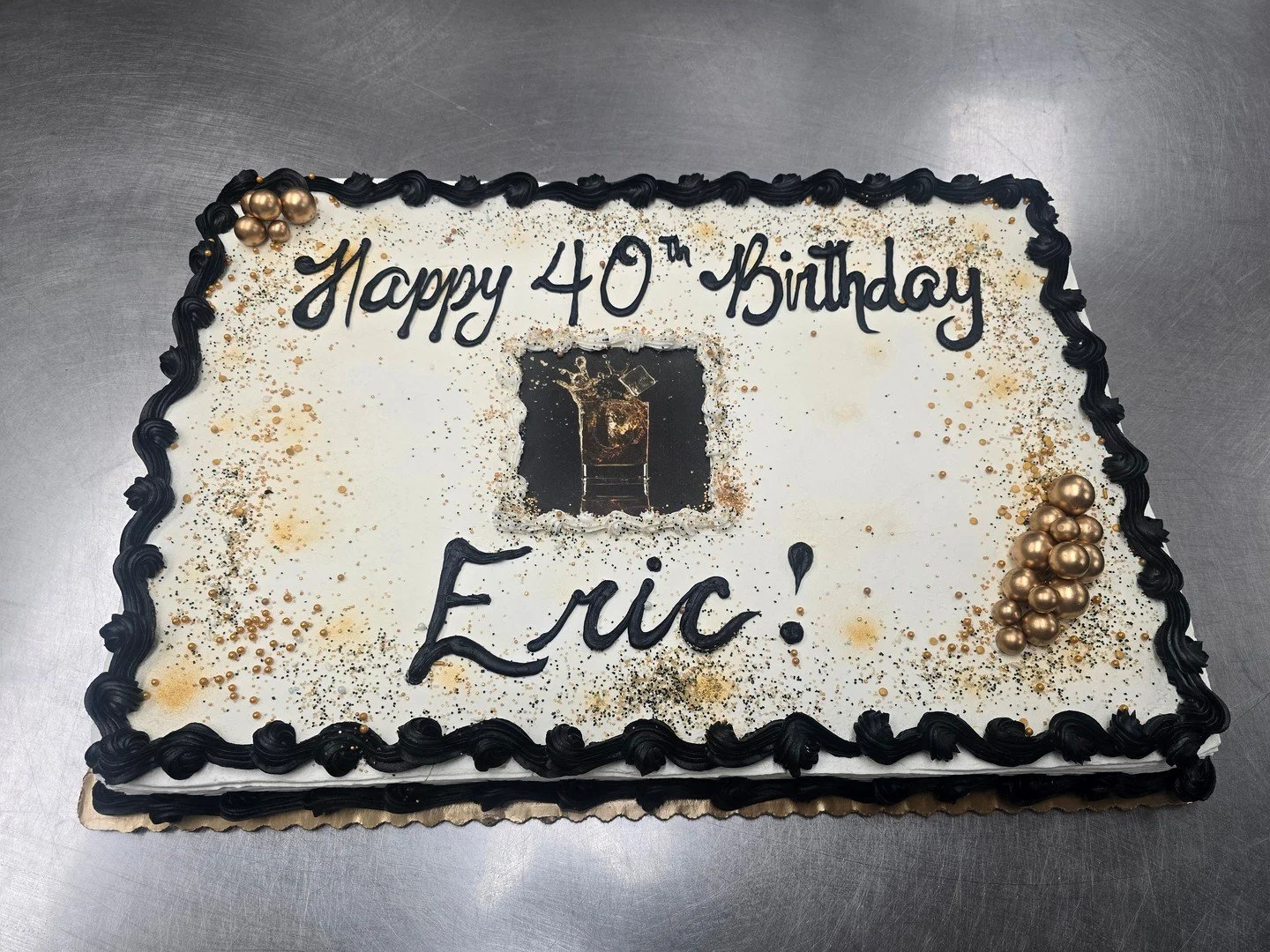 Happy 40th Birthday Eric!! #antoinespastryshop #cake #fullsheetcake #vanilla #icing #picturecake #40thbirthday #richthebaker #cakedecorating #baking #bake #cakesofinstagram