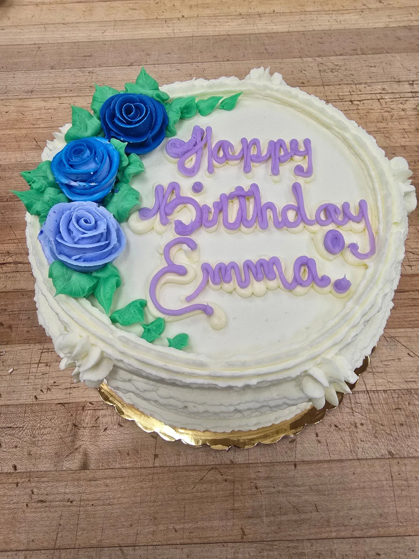Happy Birthday Emma! #antoinespastryshop #bake #bakery #whipcreamstrawberry #happybirthday #richthebaker #strawberry #freshwhipcream #specialcake