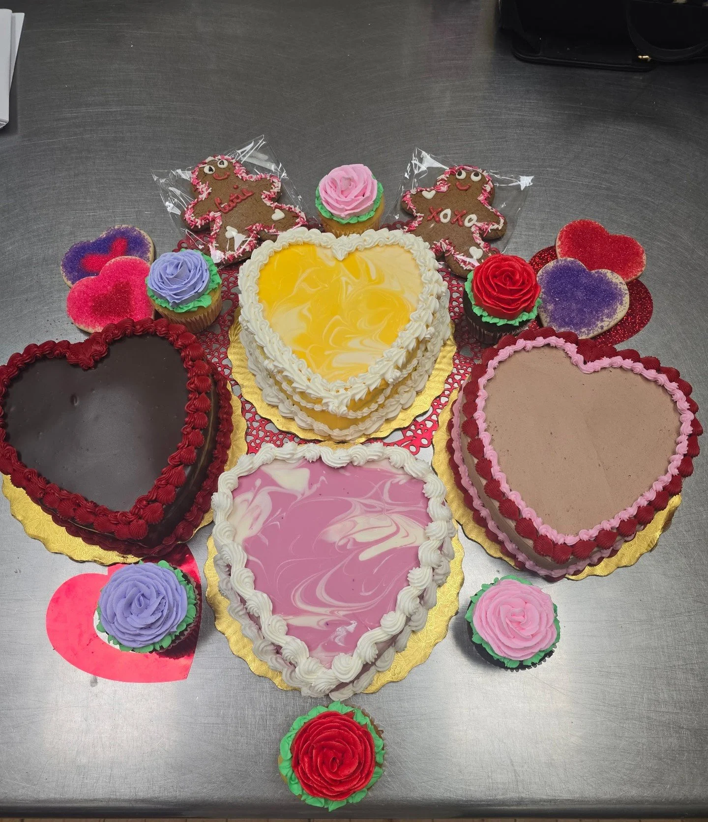 We have Valentines Day heart cakes!! along with the heart cakes we also have rose cupcakes and heart sugar cookies as well! Stop in today!! or call us to order some for Valentines Day! #antoinespastryshop #love #loveisintheair #heart #heartcake #cake