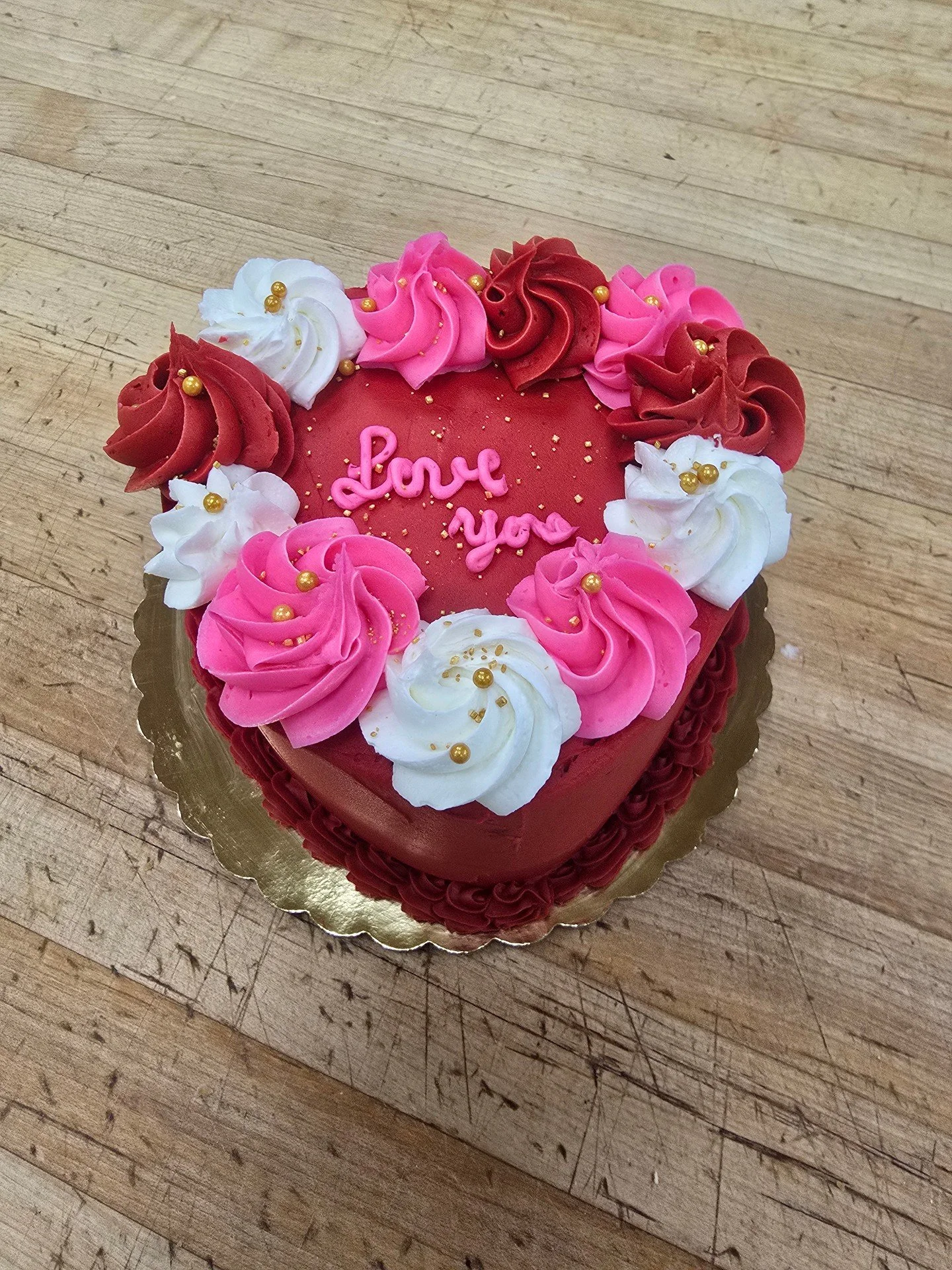 Love you! Happy Valentines Day!! #antoinespastryshop #valentinesday #love #loveintheair #richthebaker #cake #chocolate #cakes