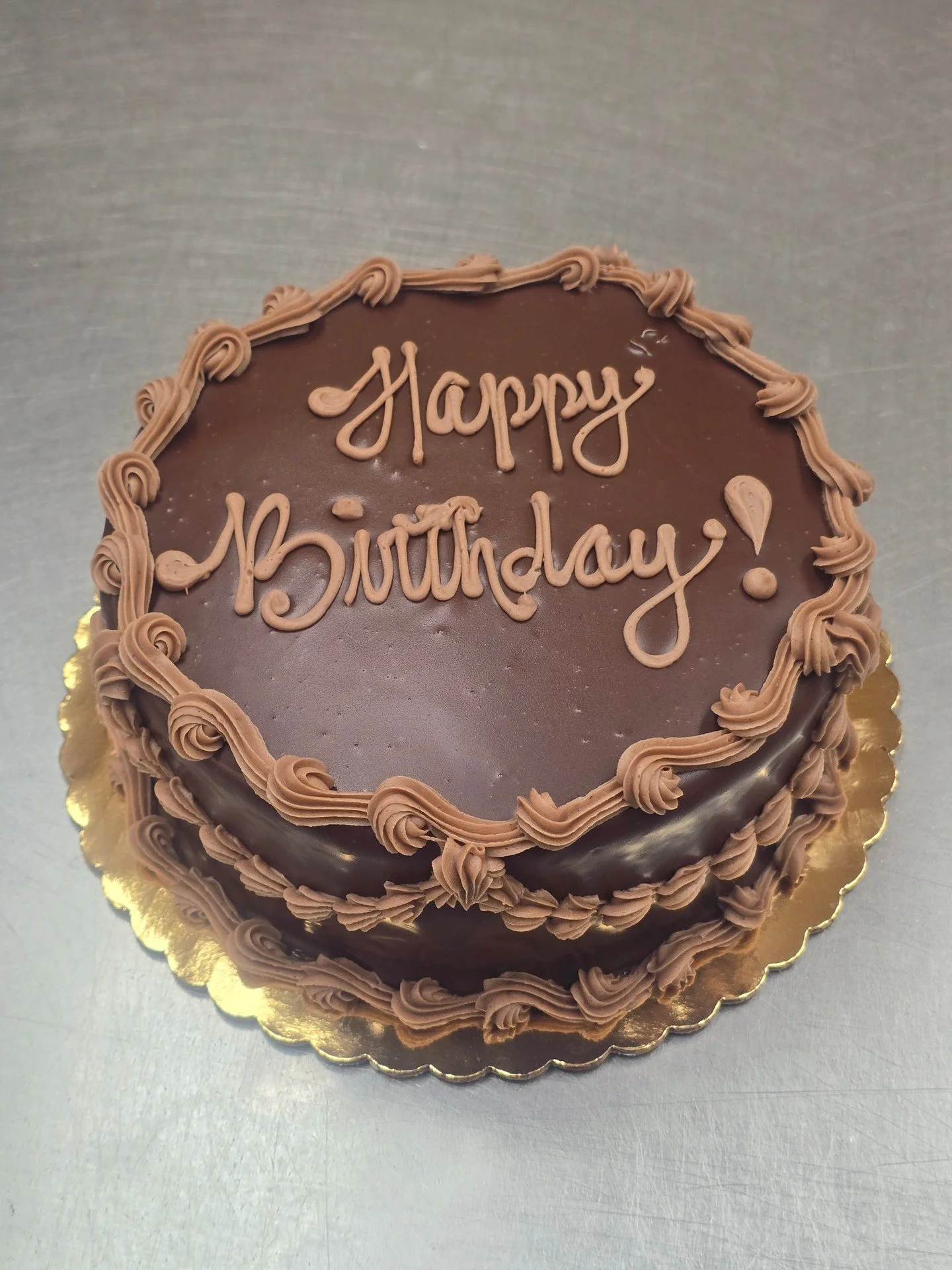 Happy Birthday! #antoinespastryshop #cake #cakes #chocolate #chocolatecake #happybirthday #richthebaker #chocolatefrosting