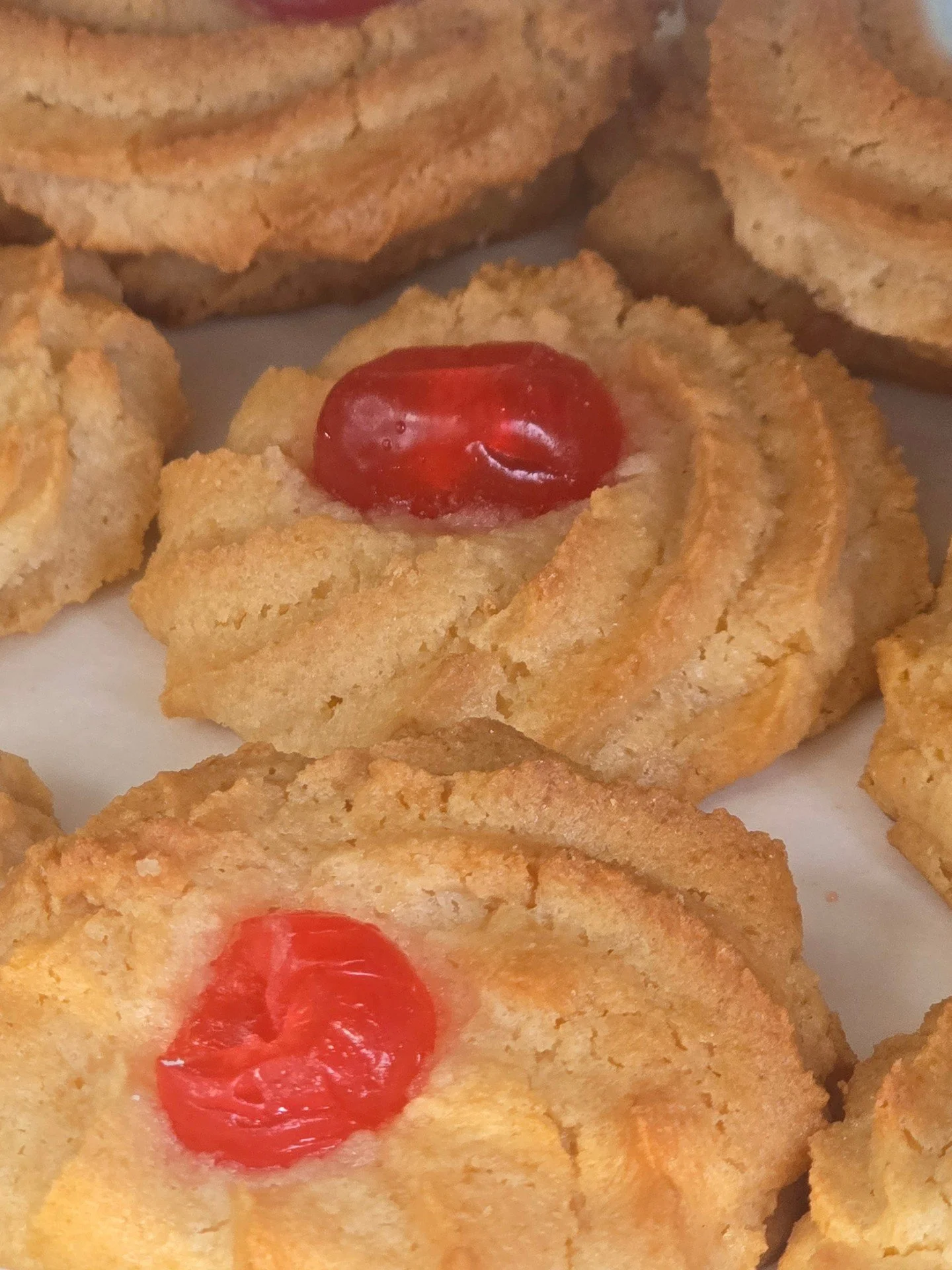 Cherry Macaroon's! #antoinespastryshop #cookie #cookies #italian #italy #macaroon #cherrymacaroon #cookiesbythepound #richthebaker
