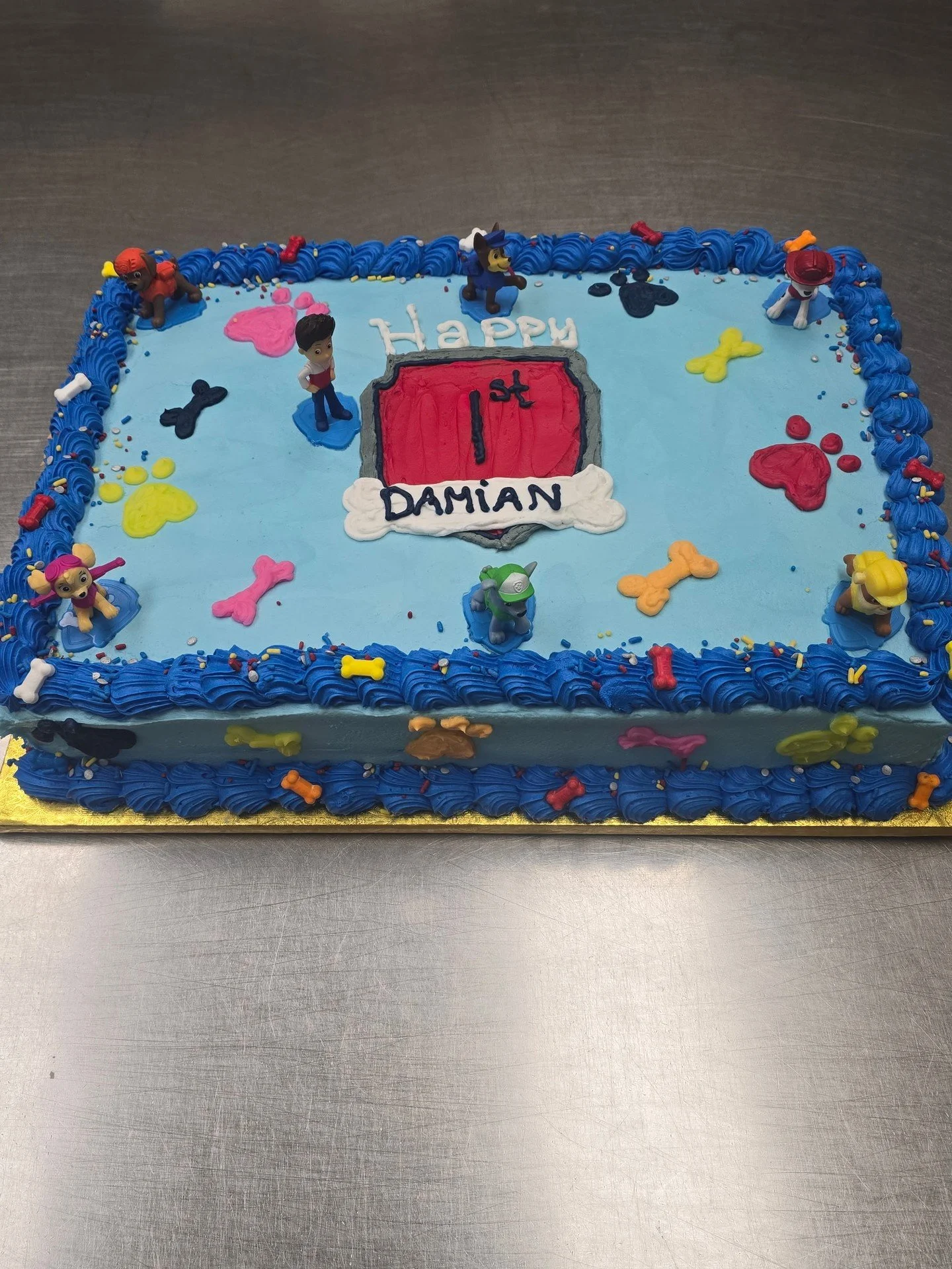 Happy 1st Birthday Damian! #antoinespastryshop #pawpatrol #happybirthday #kidsbirthday #cake #cakes #richthebaker #frosting #cupcakes