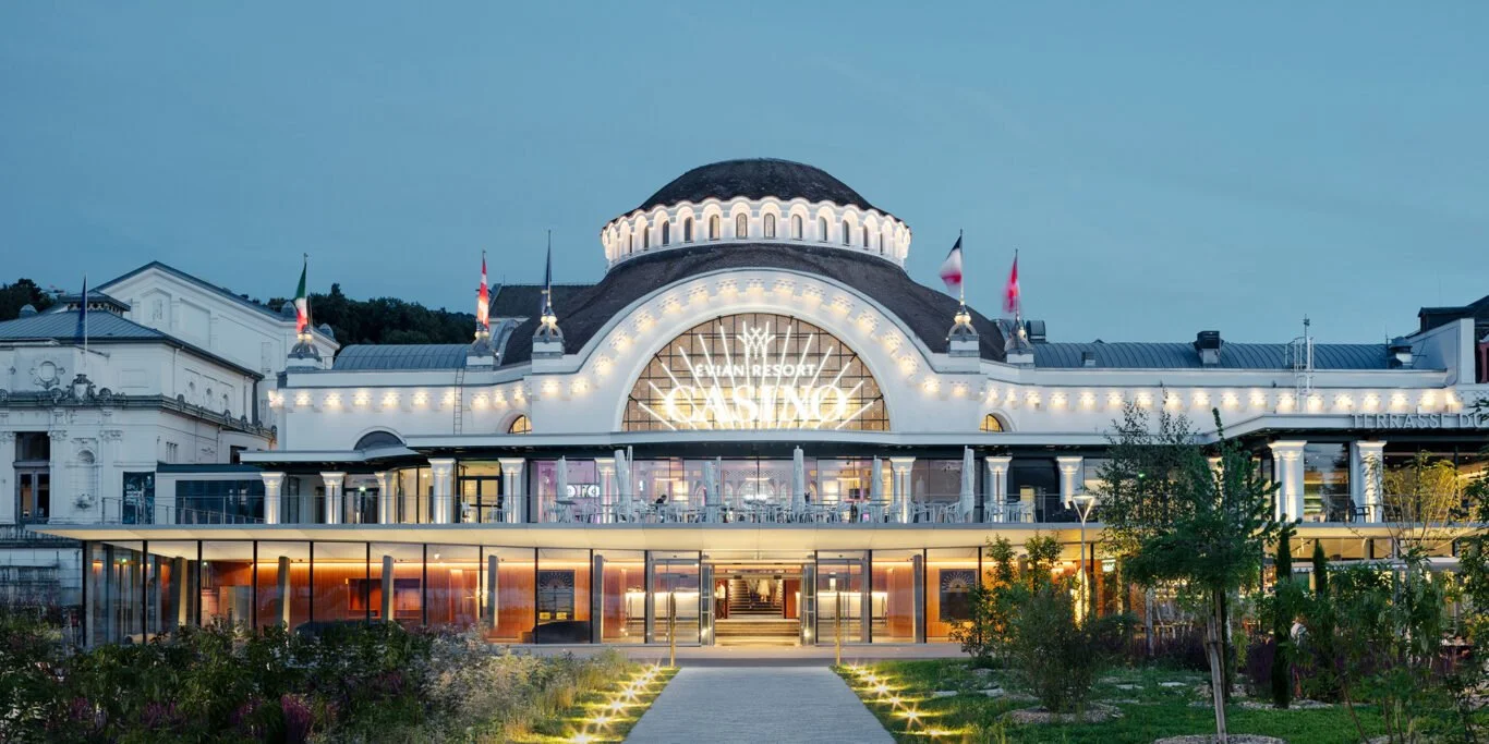 CONCESSION DE SERVICE PUBLIC OU DE TRAVAUX / BIENS DE RETOUR / PRÉCISIONS SUR LE SORT DES BIENS APPARTENANT À UN TIERS