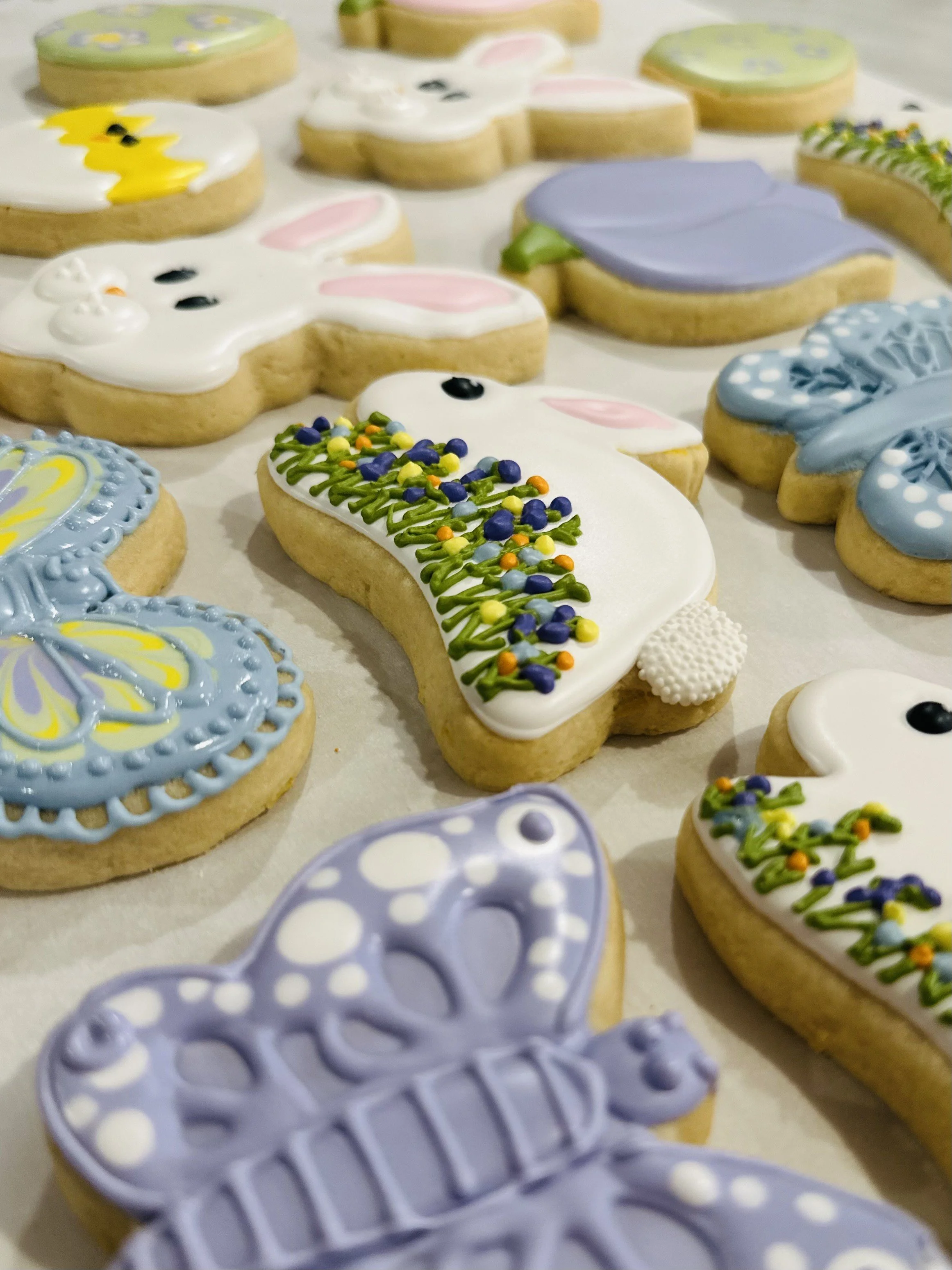 Easter Sugar Cookies with Royal Icing   - 6 pieces