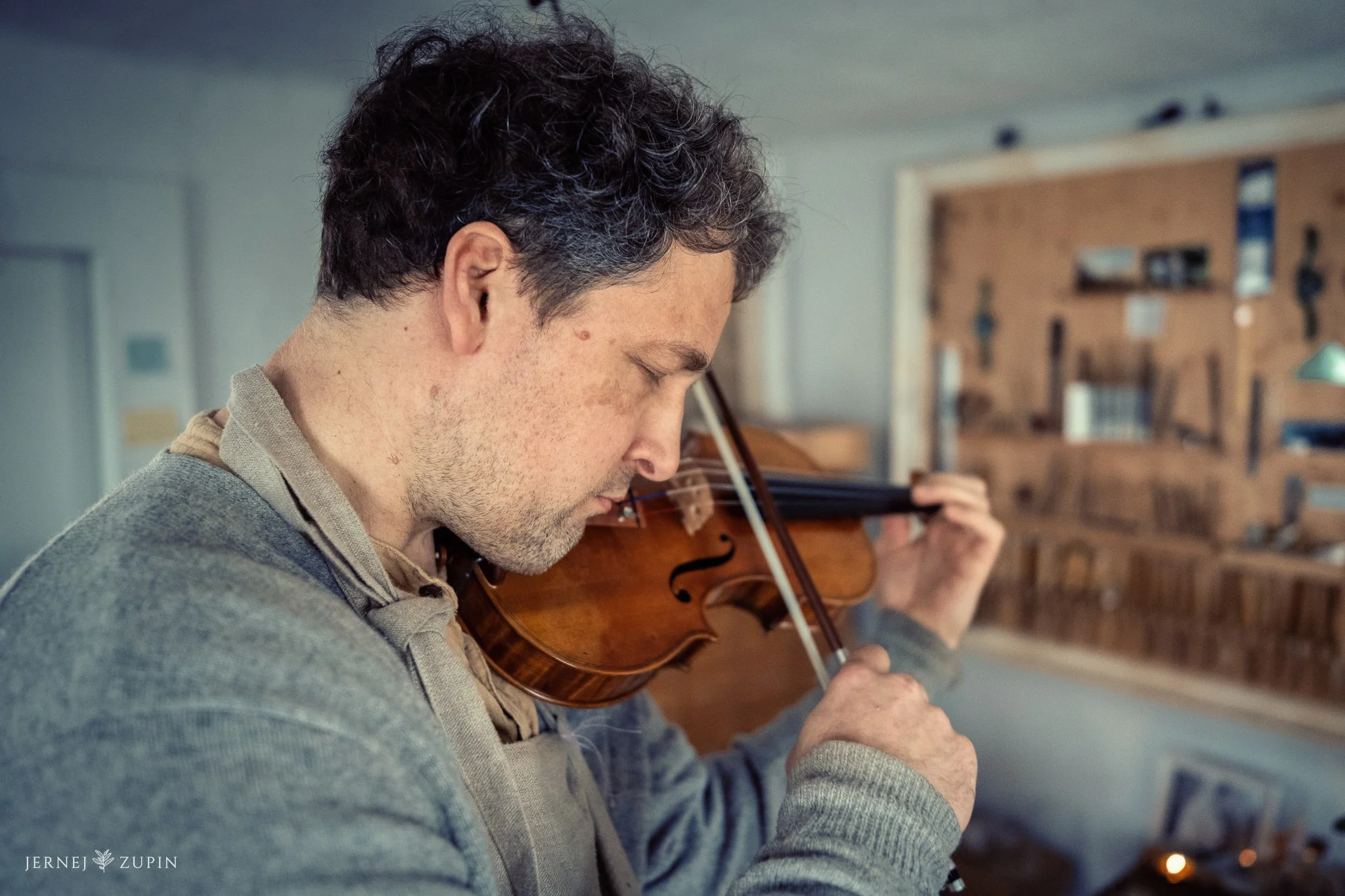 dokumentarno-fotografiranje-violin-daniel-musek-skofja-loka-del1-18.jpg