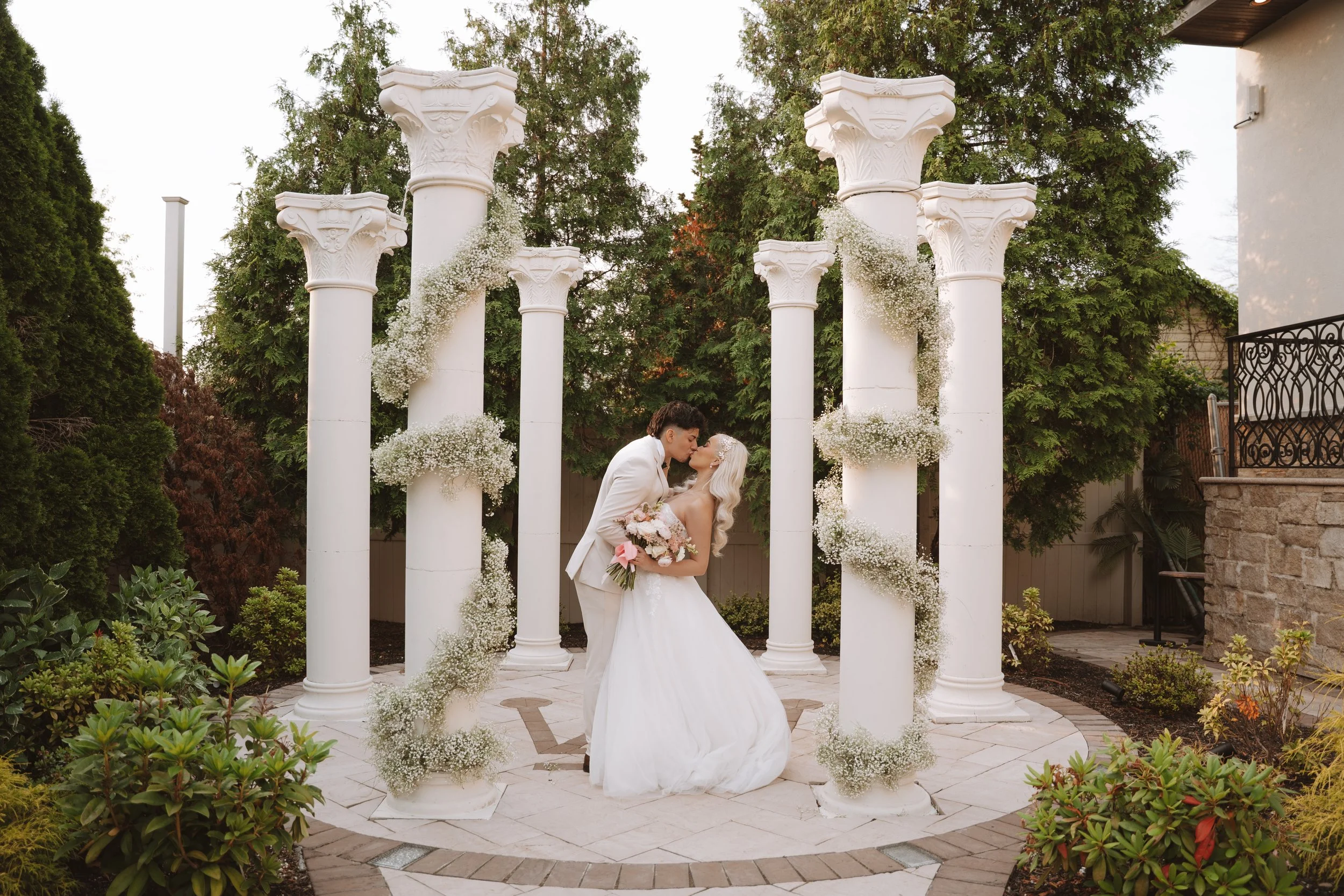 WEDDING EVENT