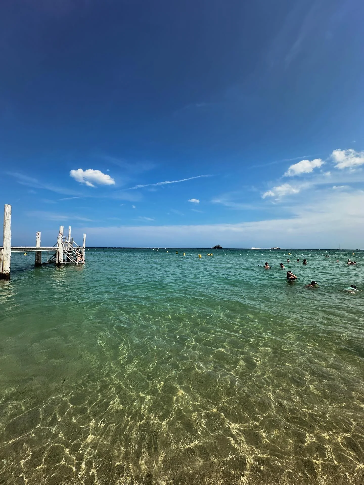 Honeymoon stop no. 2 &mdash; Saint-Tropez 👙 Stop no. 1 was a quick stay in beautiful Aix-en-Provence but we&rsquo;re skipping over that one bc (naturally) I fainted in the middle of a crowded, picture-perfect outdoor restaurant in the middle of town