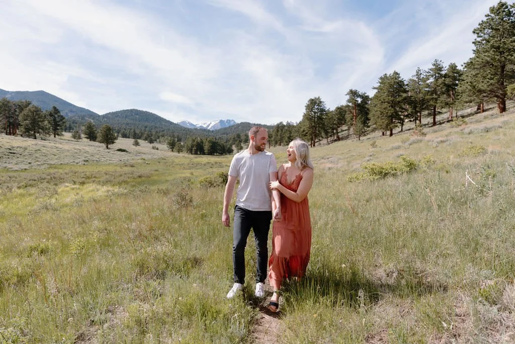 engagement photos in estes park