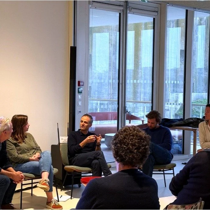 Quel r&ocirc;le et quel engagement pour les skippers de course au large ?

J'&eacute;tais invit&eacute;e par le collectif #CourseAuLarge2030 &agrave; r&eacute;fl&eacute;chir avec @franck.cammas , @rolandjourdain.officiel et @arthebrave &agrave; cette