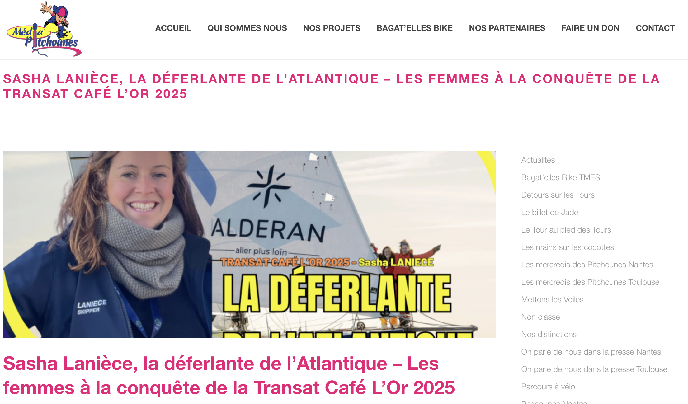 Page web présentant Sasha Lanièce, skipper, avec un fond d'une voile de bateau. Titre en rose indiquant Sasha Lanièce, la déferlante de l'Atlantique, et en jaune, La Déferlante. Texte en rose mentionnant Sasha Lanièce comme la femme à la conquête de la Transat Café L'Or 2025. Menu de navigation en haut et colonnes de liens à droite.
