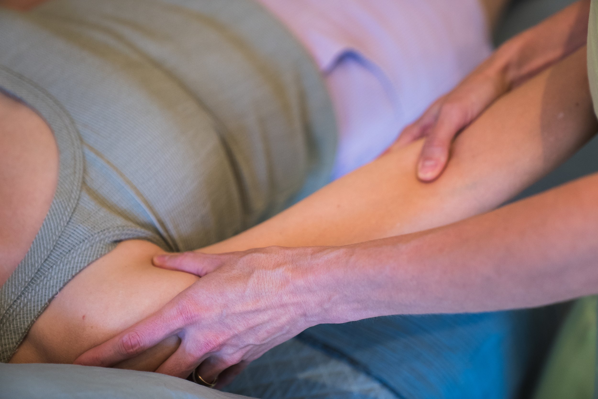 shoulder neck elbow hand physical therapy massage