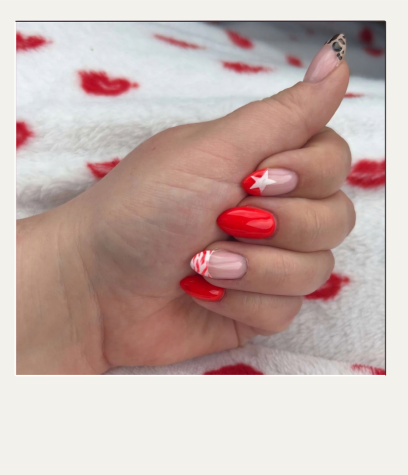 Latina owned, small business, soft gel, polygel, acrylic gel, acrylic, hard gel, builder gel, BIAB, Luminary, Private nail techs, nail artist, nail art, local owned, male manicure