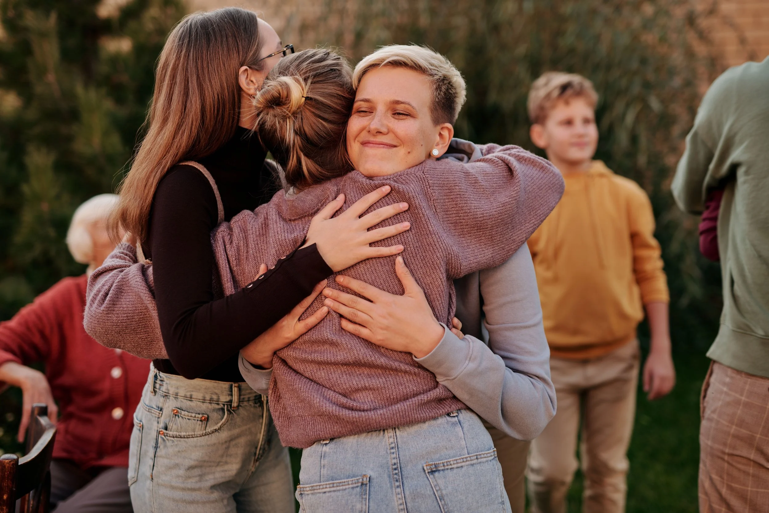 Managing Anxiety During Summer Social Events