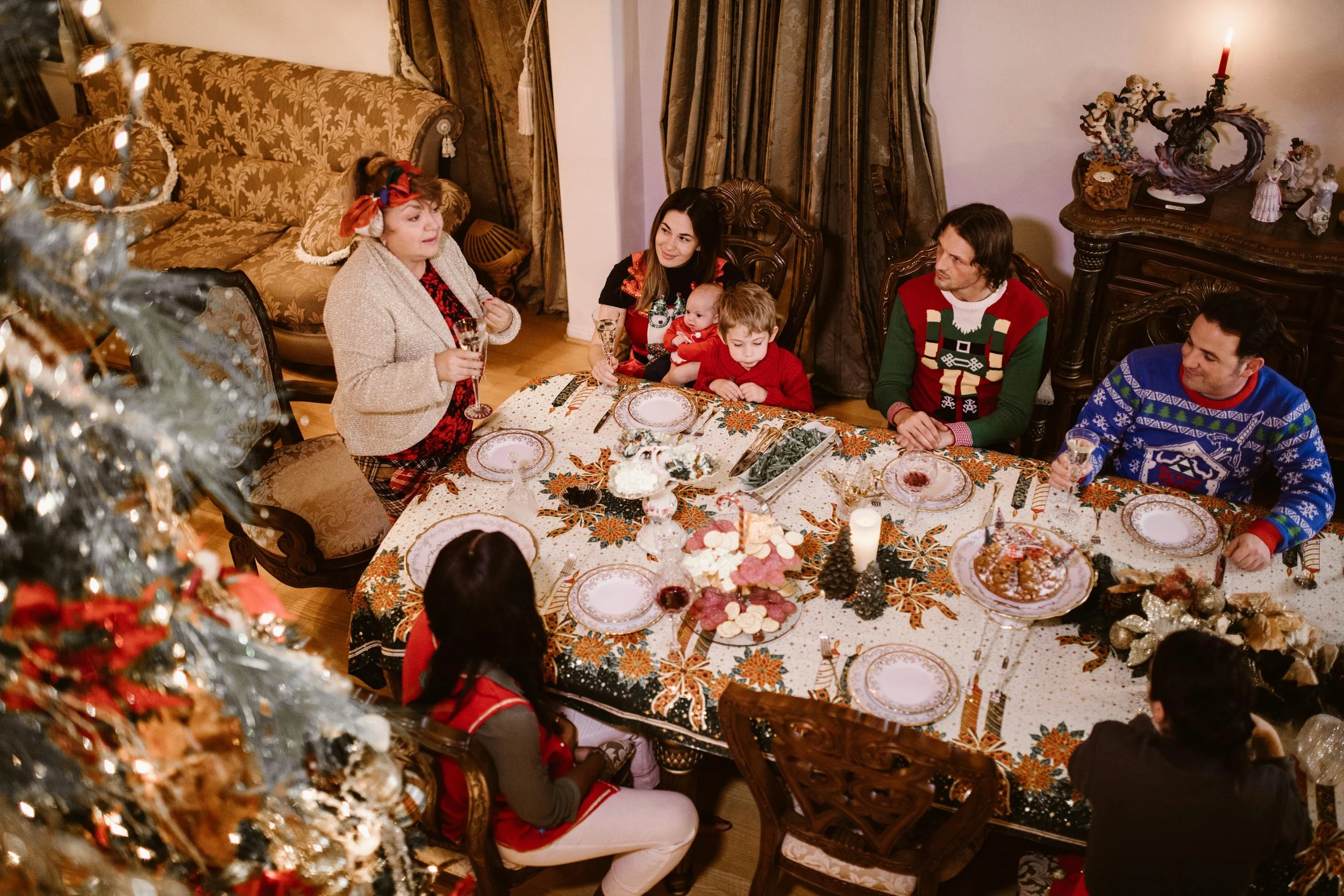 Managing Your Own Expectations and Emotions During the Holidays