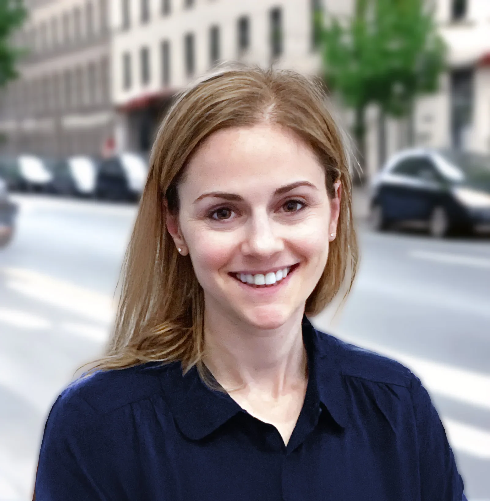 an image of Leah Kesselman smiling at the camera
