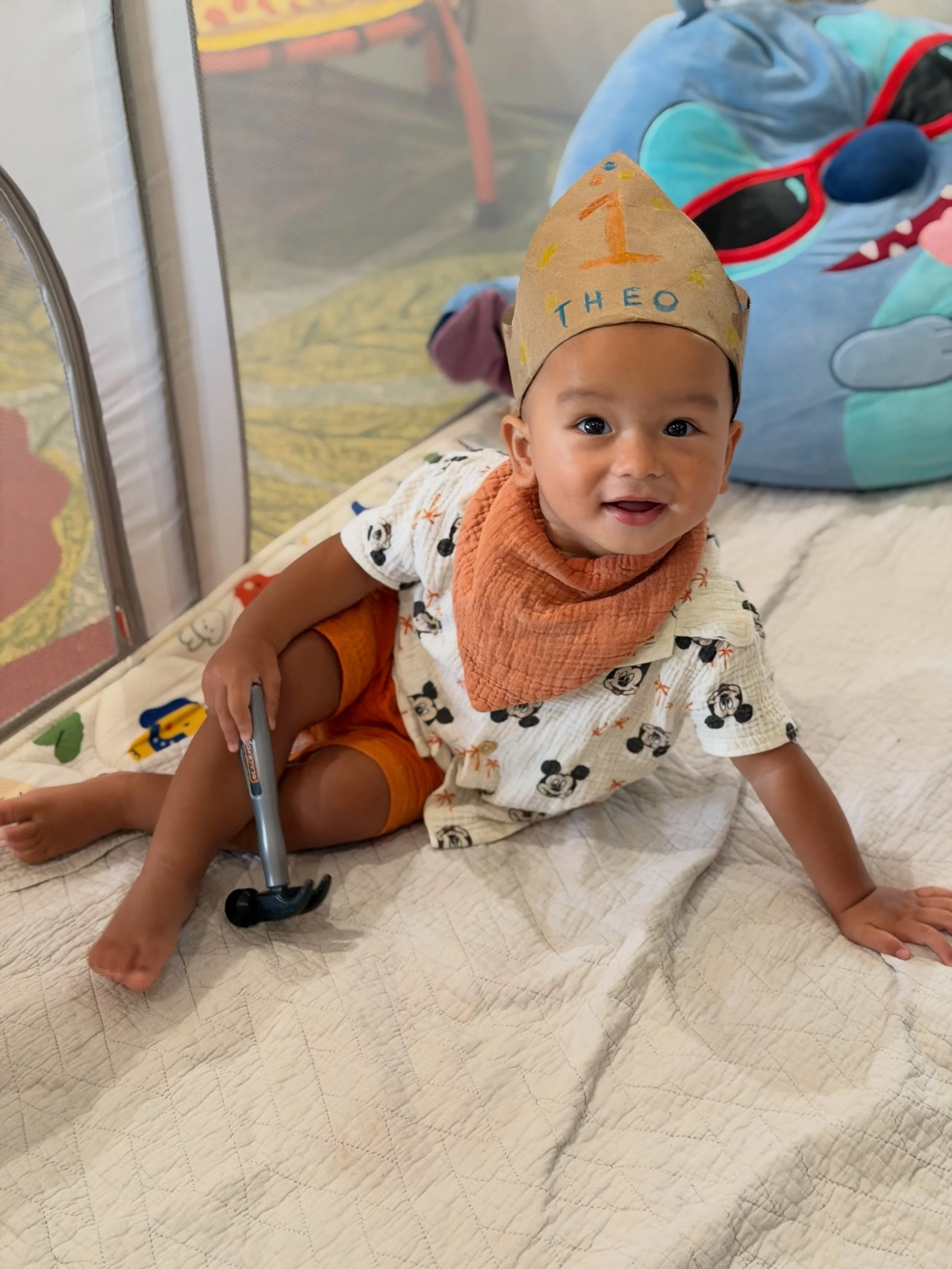 Hau&lsquo;oli lā hānau my little hammah Theo!

This little dude brings so much love and happiness into this world.  I&rsquo;m beyond blessed to be your Dada. 🙏❤️

Now let&rsquo;s grind you little kanaka!