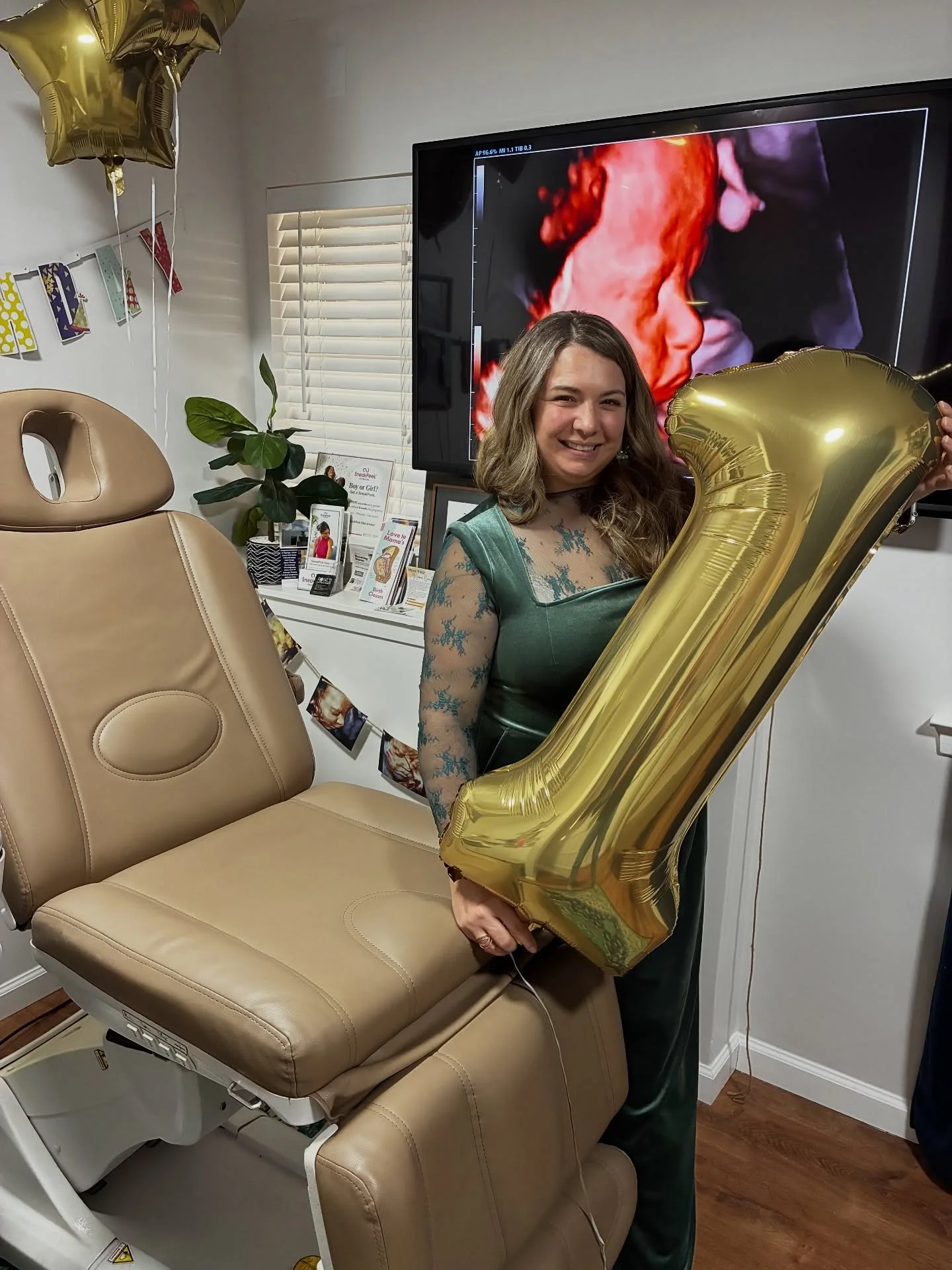 We officially celebrated one year of TUC today! I&rsquo;m so blessed with this business and the wonderful families I&rsquo;ve met. I&rsquo;m thankful to my awesome Sonographer Priscilla @prhine4 for taking this ride with me! Let&rsquo;s go year 2! 🎉