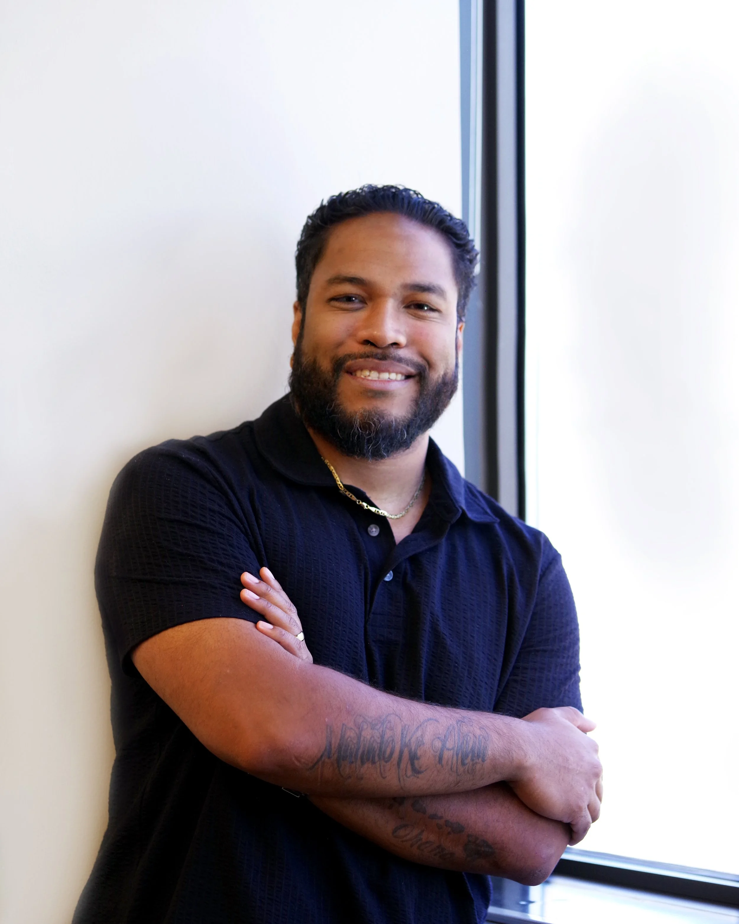 Marco Apio White, Office Manager