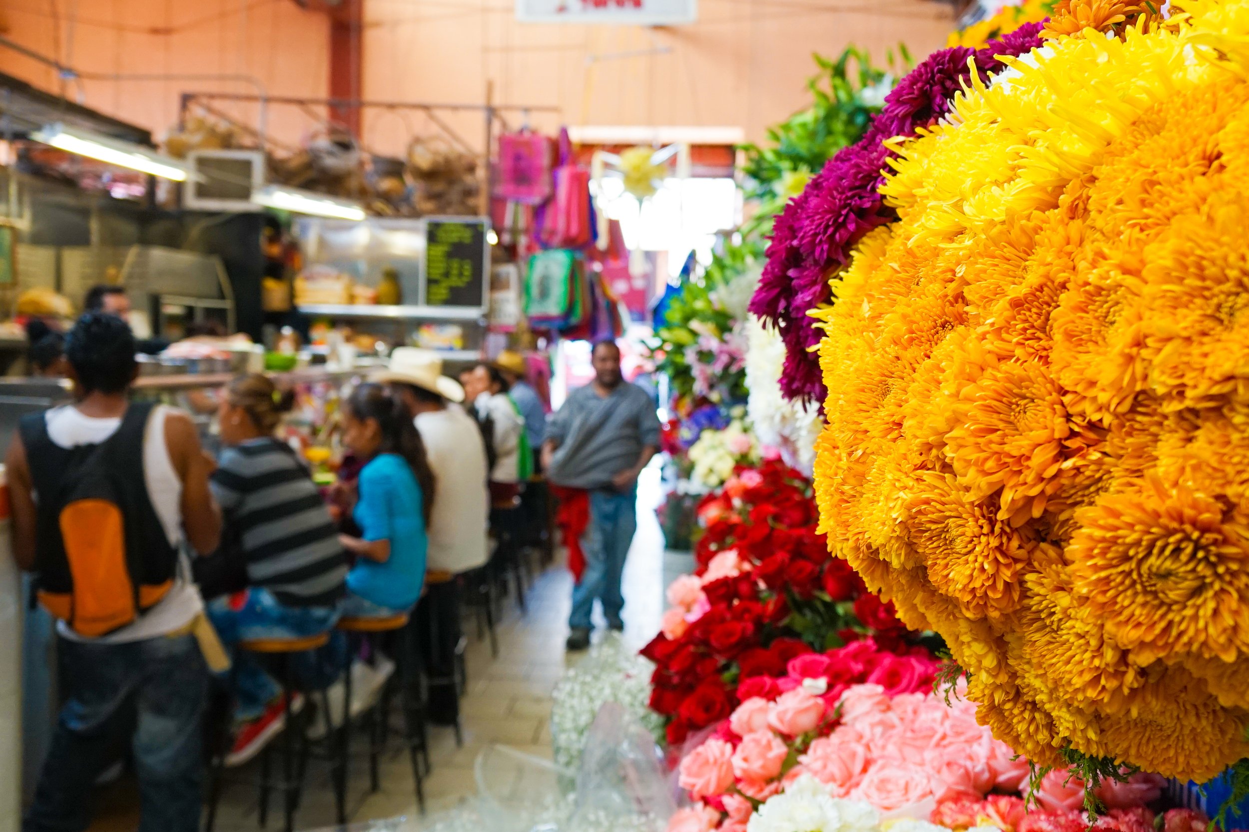 Mercados en Resistencia: Los Compromisos Traicionados y por qué la pasividad es parte de una agenda