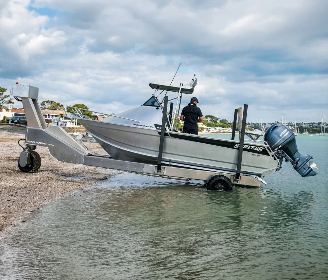 Boat-Launcher — Tectrax Electric Amphibious