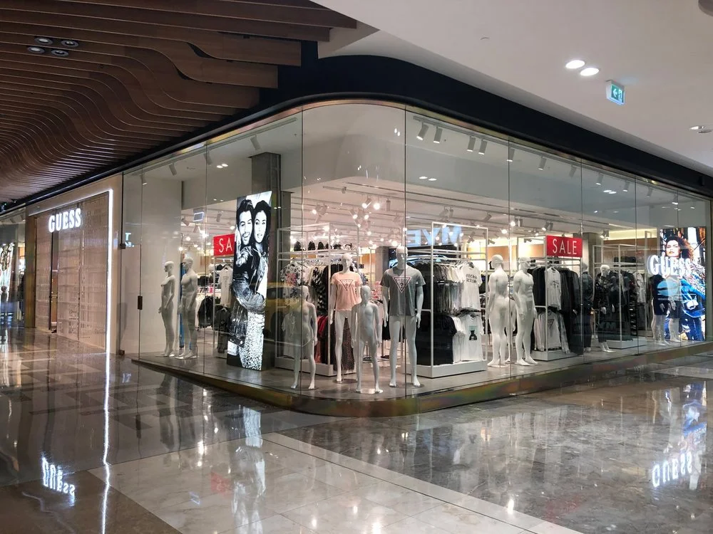 Retail_Shopfront_Guess.jpg