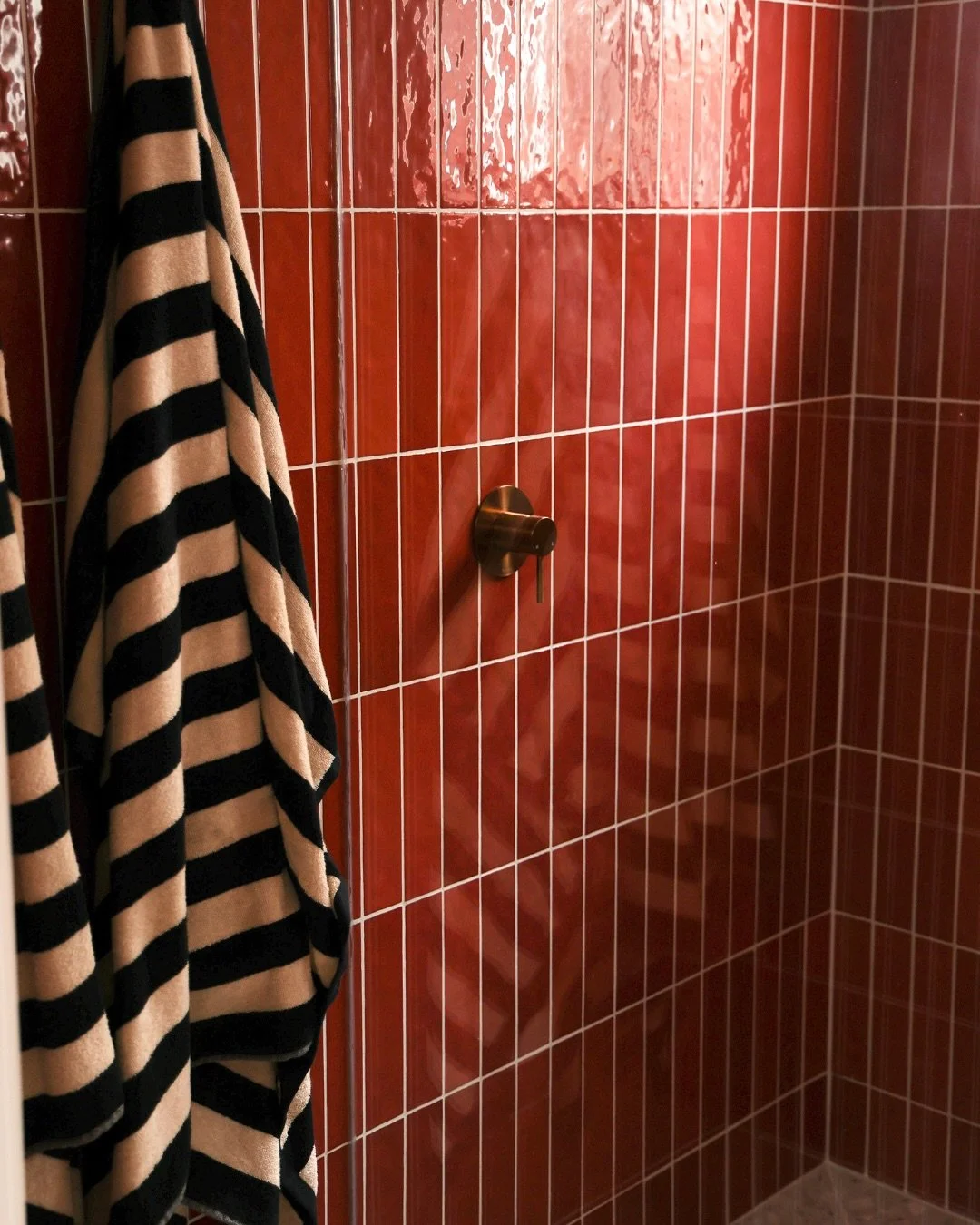 For outfit changes, touch-ups and resets between shots.

A fully functional bathroom is always included when you book the studio. Did we mention she&rsquo;s stylish? 

#studiobrisbane #bathroomdesigninspo #photostudiobrisbane #contentspace