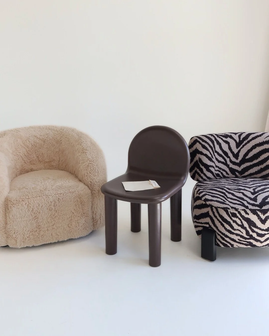 The details matter.

From sculptural seating to textured statement pieces, we&rsquo;ve curated a range of chairs and props designed to elevate your shoot without overwhelming it.

Whether you&rsquo;re after soft and neutral, bold and graphic, or some