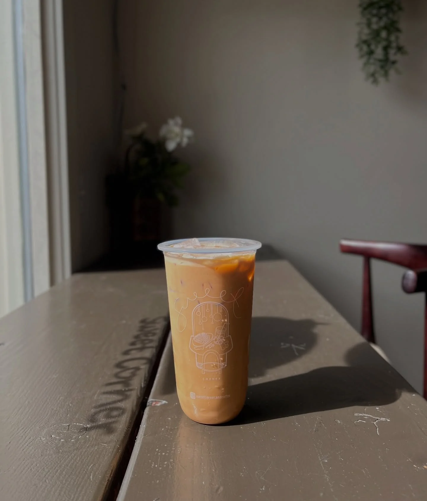 Fall in a cup 🍂✨ Sip on our&nbsp;Pumpkin Spice Milk Tea&nbsp;&mdash; creamy, cozy, and just the right amount of sweet. 🎃🧋