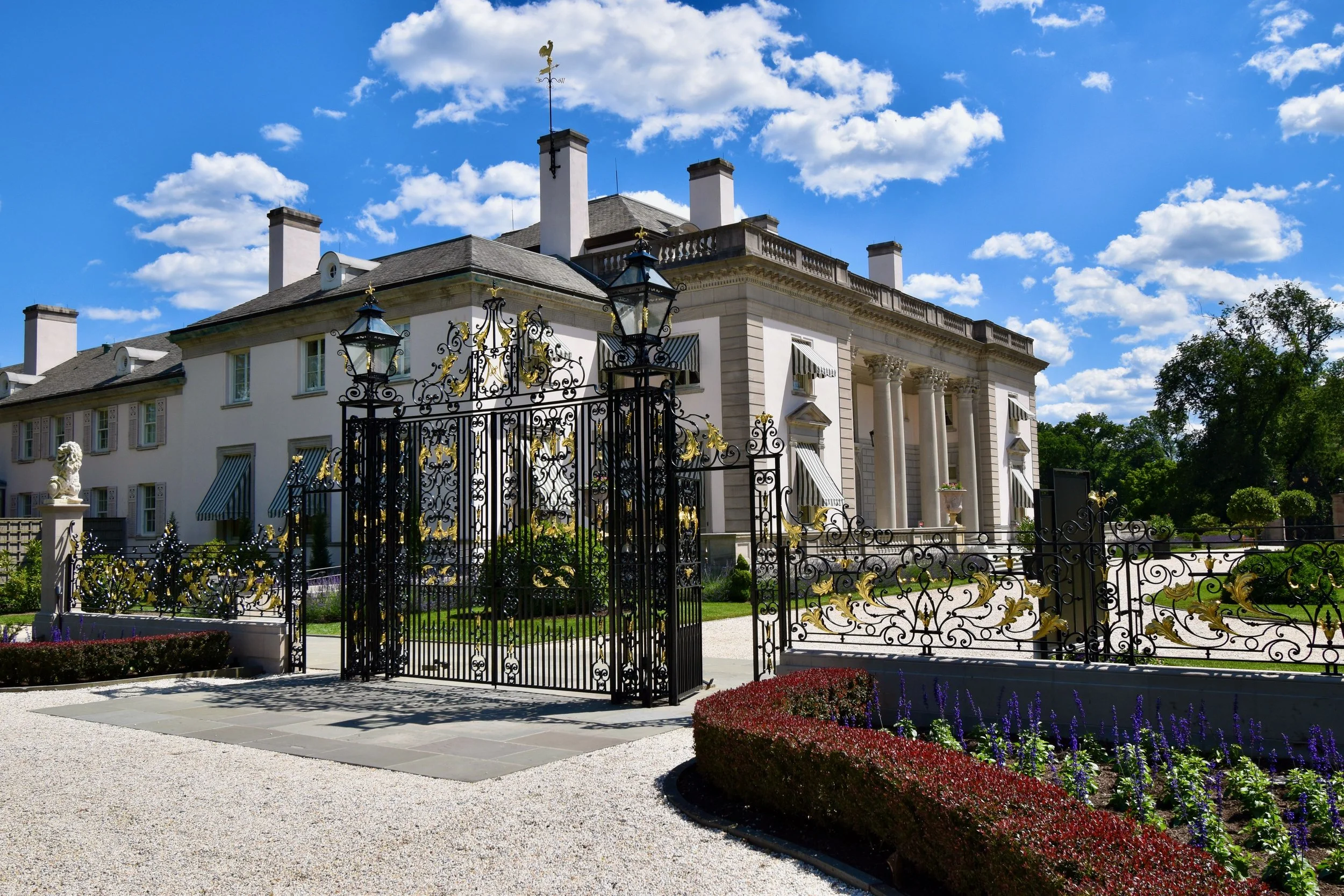 Course | Exploring the Country House Library: Books, Architecture, Interior Design, and Estate Life at Nemours | In-person