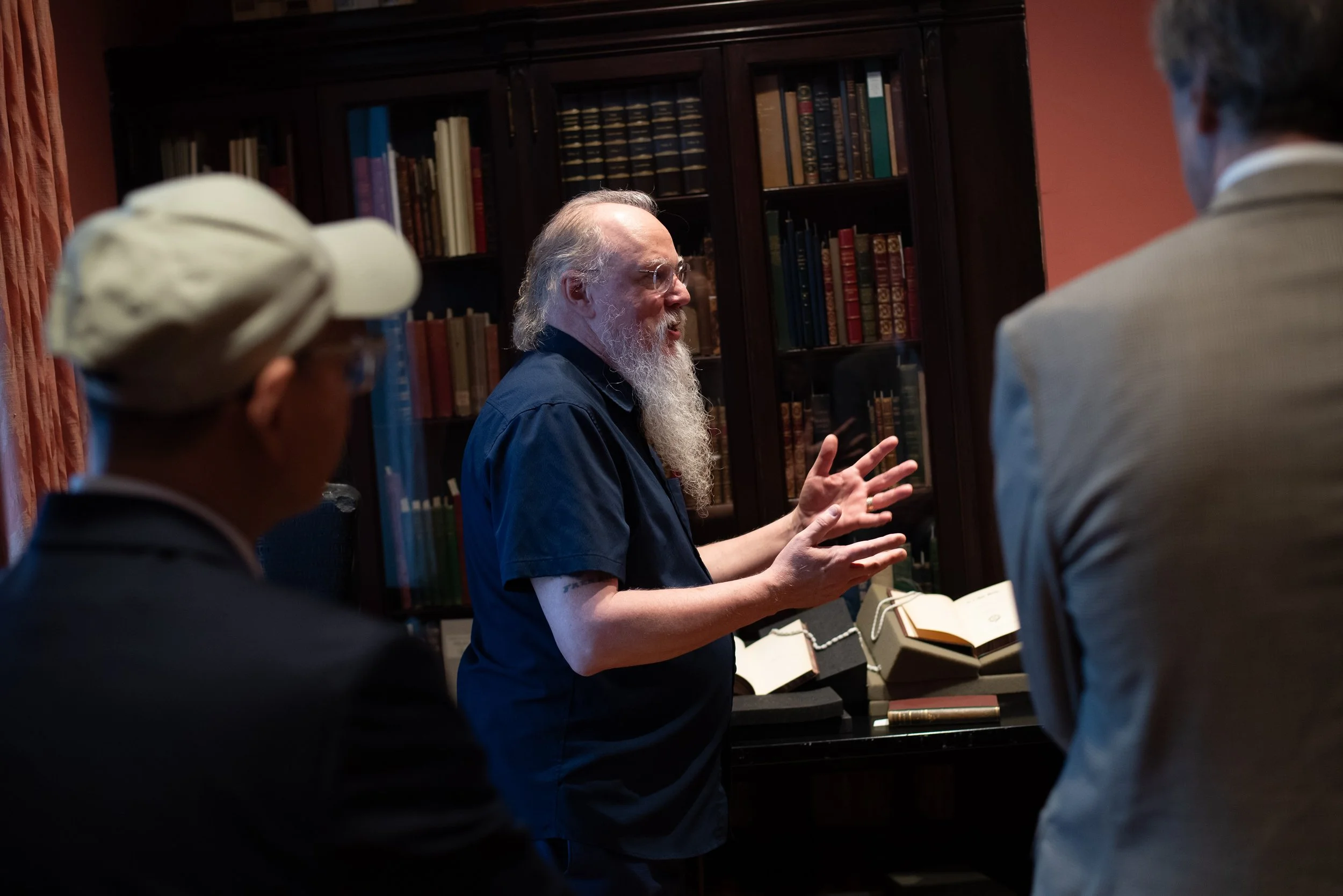 Sunstein Senior Manager of Digital Initiatives Edward G. Pettit presents Carmilla in the Rosenbach’s East Library. Image courtesy of Tracie Van Auken 