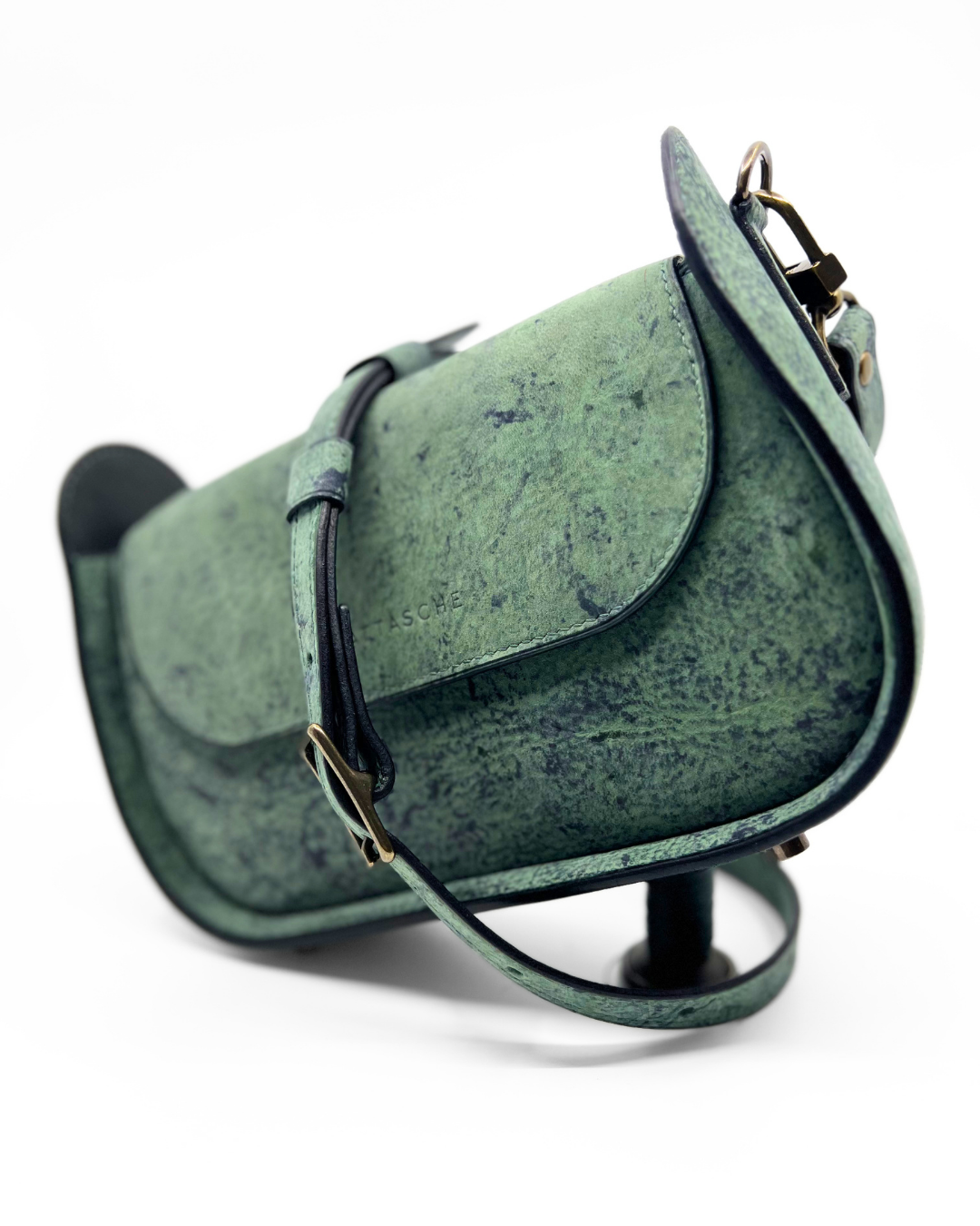 Keel Bag in mint nubuck