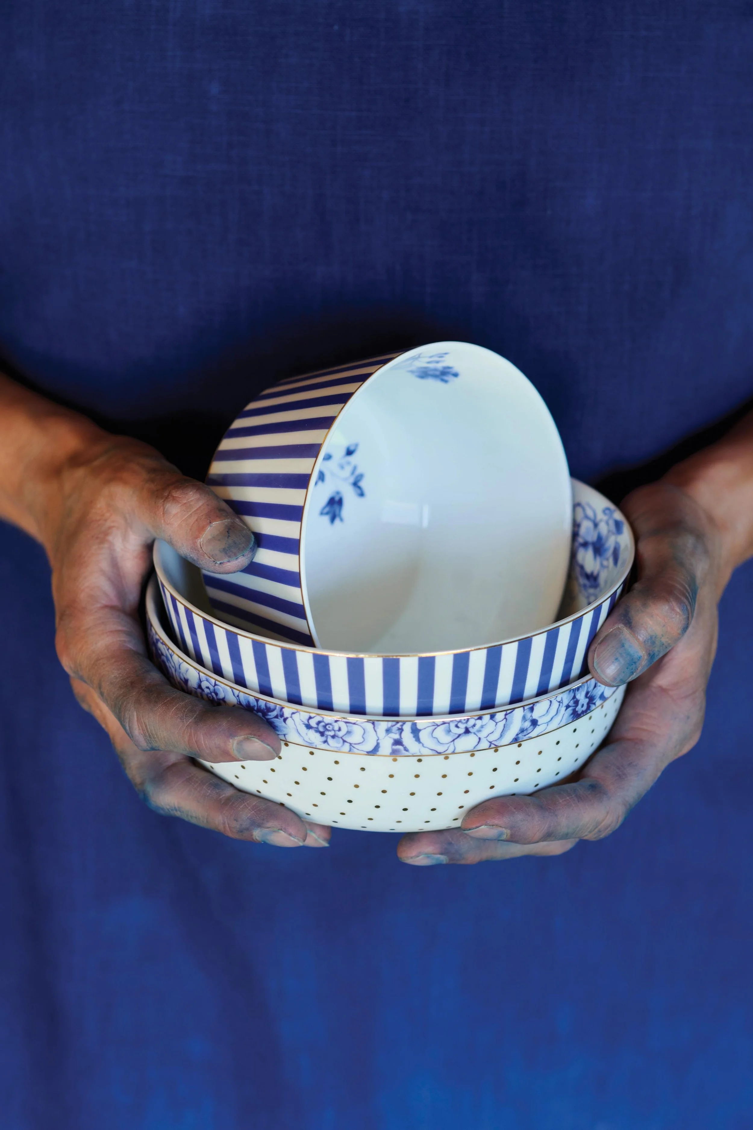 Pip Studio Royal Stripes FW2024 Tableware Blue 02.jpg