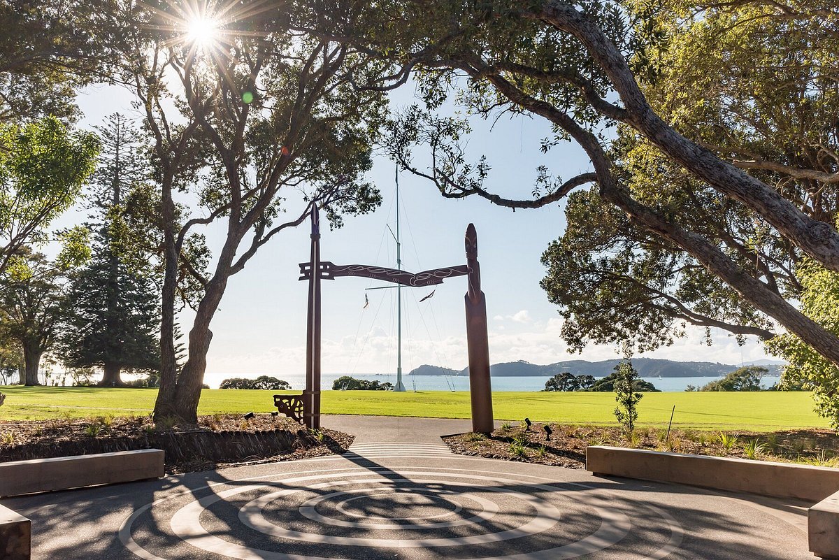 views-from-te-rau-aroha.jpg