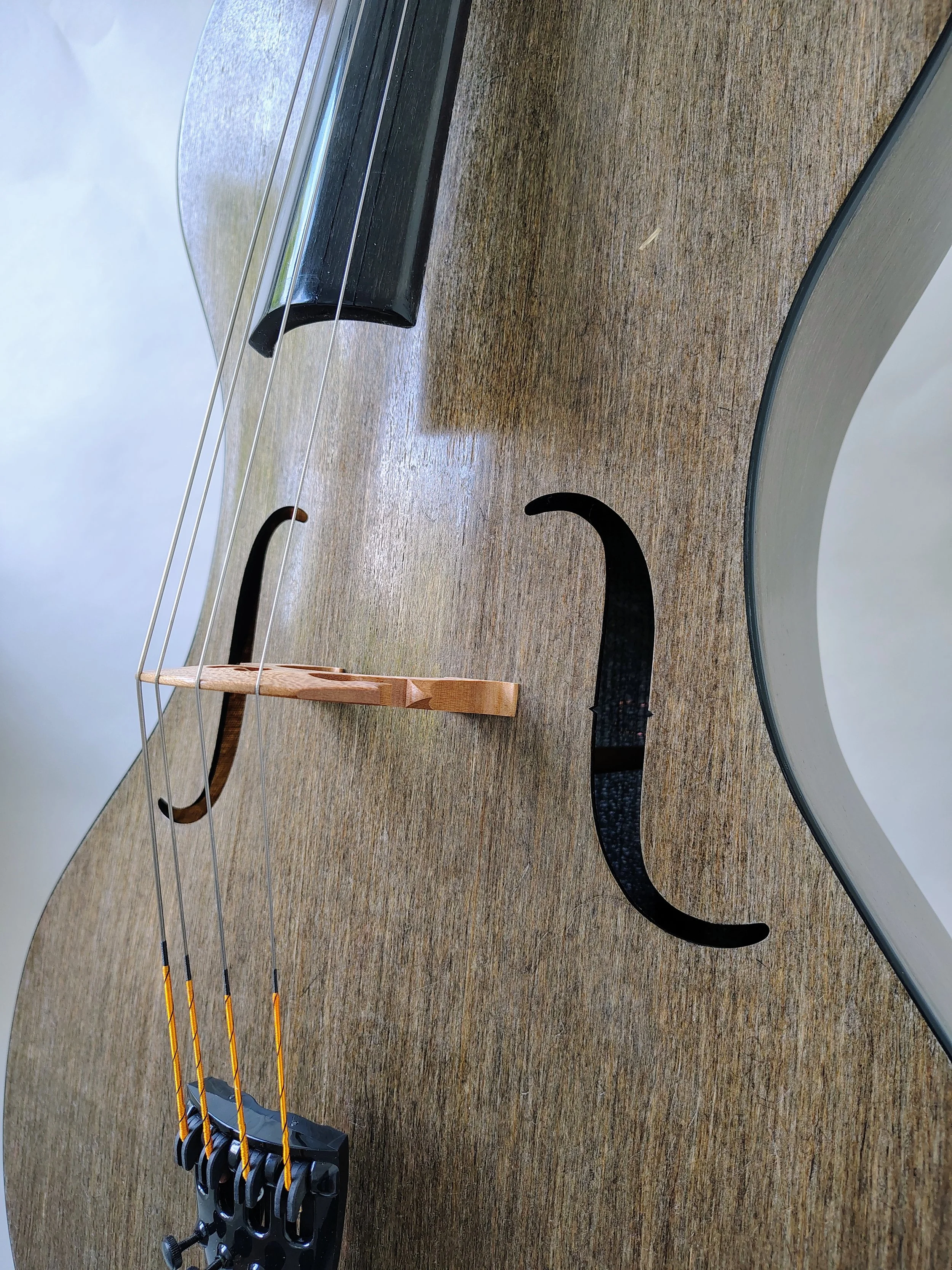 (TEST) Nr. 41 Flaxfiber cello - French bridge