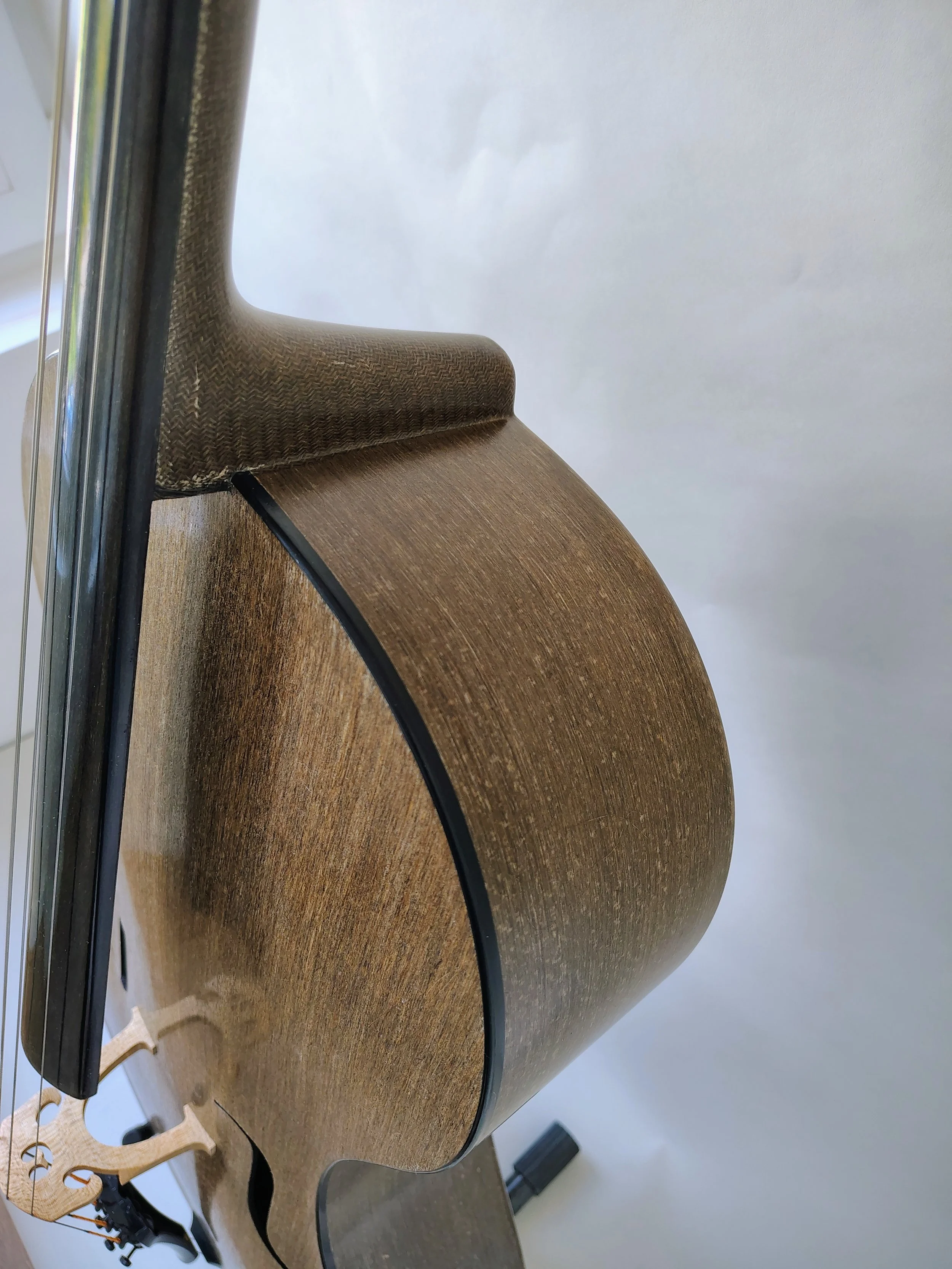 (TEST) Nr 42 Flaxfiber cello, The Leopard, Belgian bridge