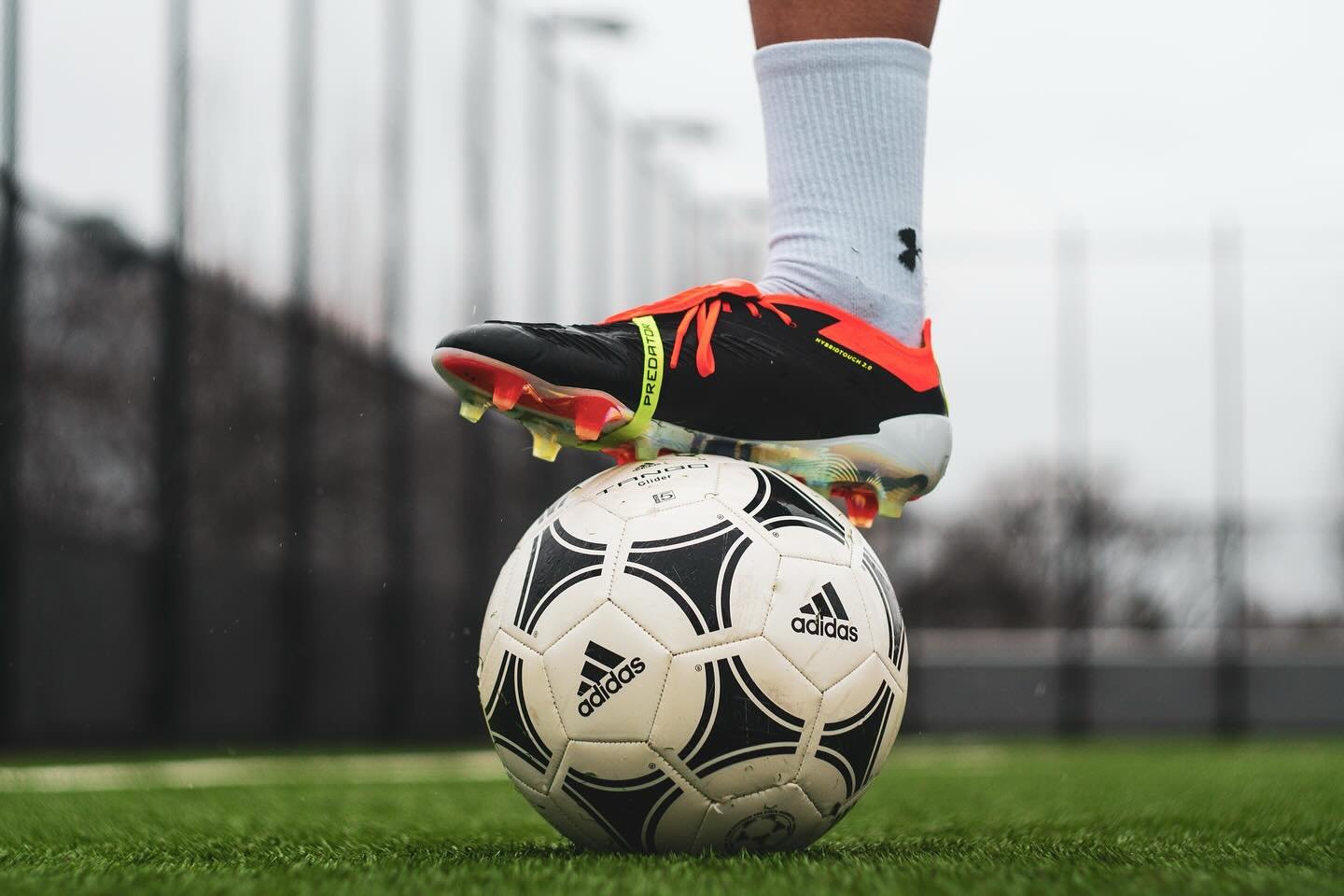 Raincouver is back! 🌧️⚽️This weekend, the conditions for training weren&rsquo;t ideal, but we still managed to run most of our sessions. Thanks to everyone who showed up! 💙🧡 #morevolf #moreskills 
.
.
@volfsocceracademy 
.
.
.
#volfsocceracademy #
