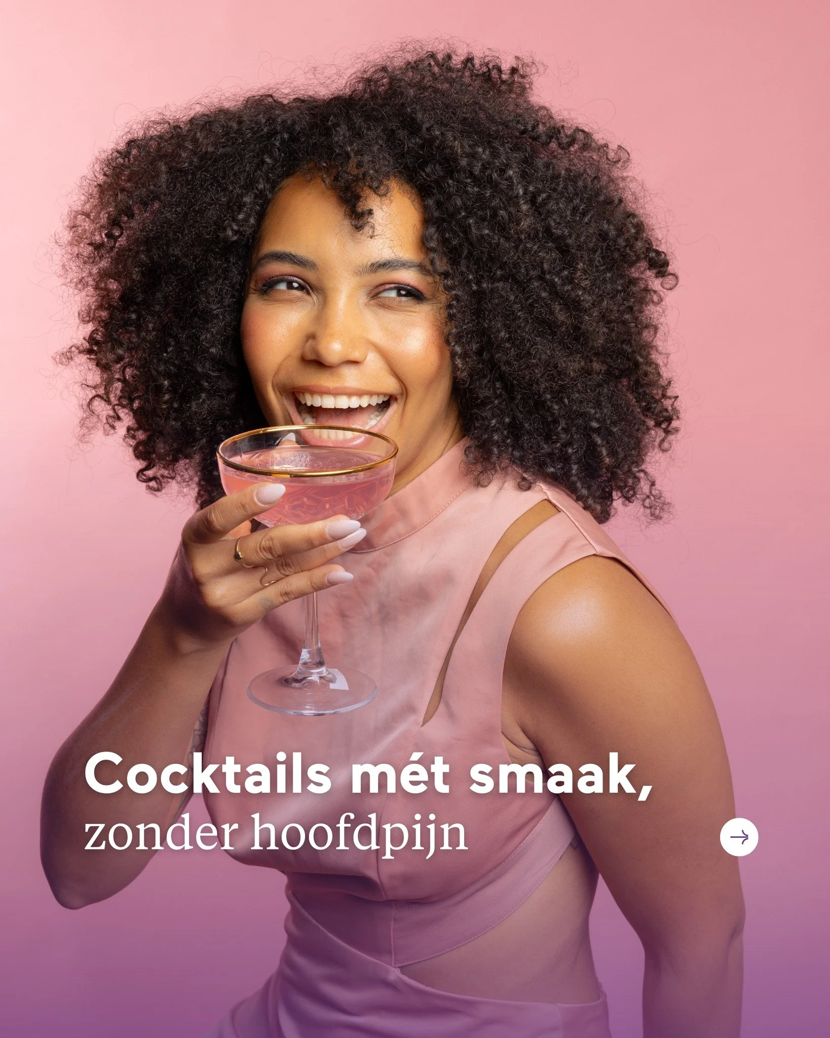 NIX aan de hand 🍸

Cocktails m&eacute;t smaak, zonder hoofdpijn. Steeds meer bedrijven kiezen voor alcoholvrije alternatieven die niet onderdoen voor de klassiekers. Van sparkling mocktails tot verfijnde foodpairings: met @WorldofNIX cre&euml;ren we