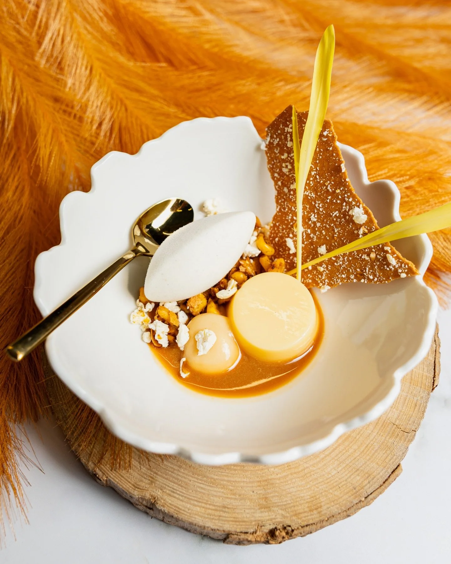 Als Nederland bevriest, smelten wij voor dit dessert. ❄️🍿

Heel Nederland zit binnen terwijl de sneeuw je om de oren vliegt en de stoep verandert in een glijbaan. Dus doen wij wat we het liefst doen: de winter vertalen naar een dessert.
 
Popcorncr&