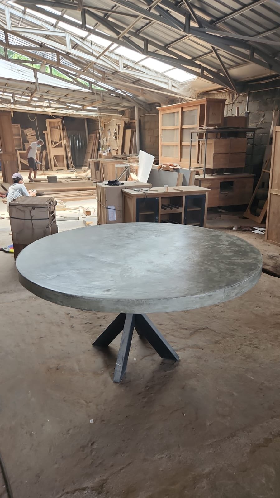 ConCrete Round Outdoor Dining Table.jpeg