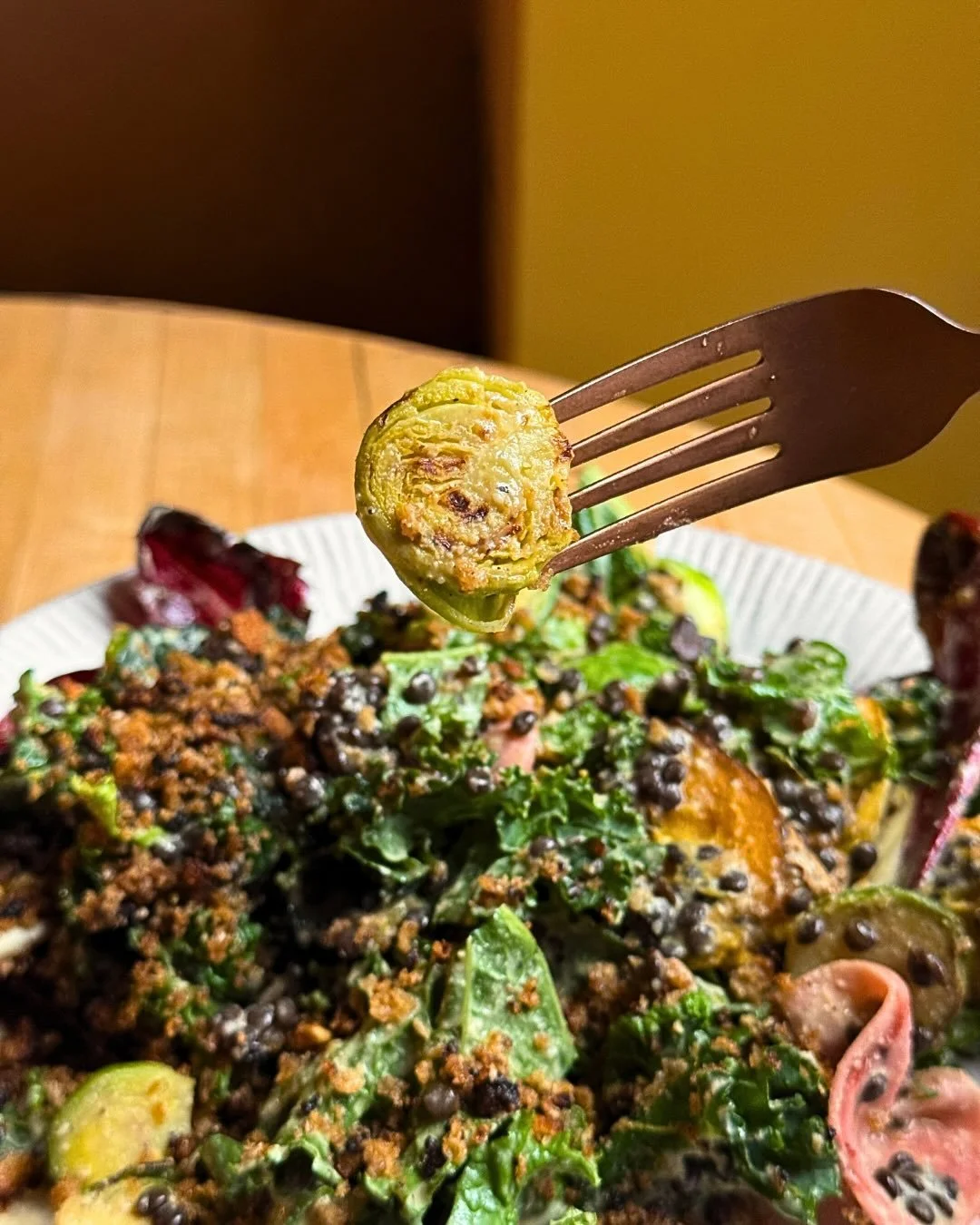 In true Palm Greens style we&rsquo;re celebrating the festive season by celebrating our favourite festive vegetable - the Sprout! 🥬 (where&rsquo;s the emoji at?!) 

Introducing our Sprout Salad. Roast Brussels, mixed with beluga lentils, roast squas