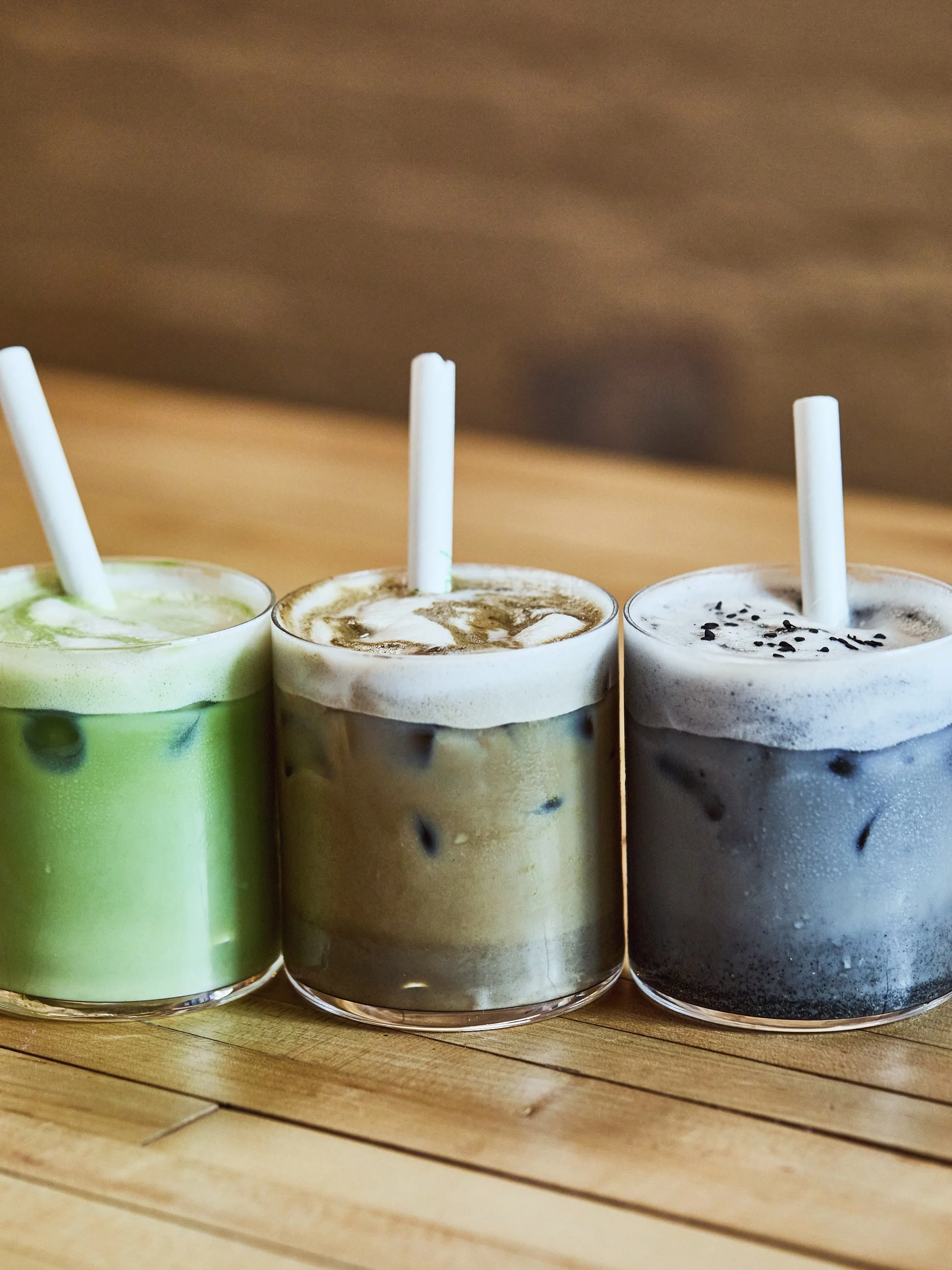 ICED DRINKS @palmgreens 
Anything (pretty much..) can be iced!
Black sesame, hojicha, matcha.

Enjoy with a sweet treat, salad, breakfast pot. 
Take for on the go or chill in the cafe. 🧊