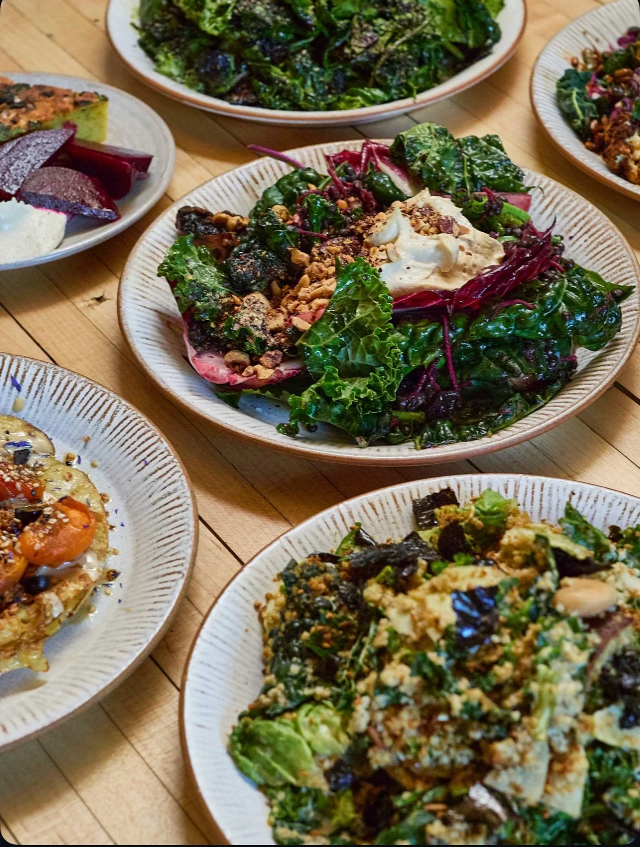 POST BACK HOL GOODNESS 

Here to recharge you post bank hol -  breakfast, lunch, afternoon pick me up, plus.. recipes for dinner by @kalicooking