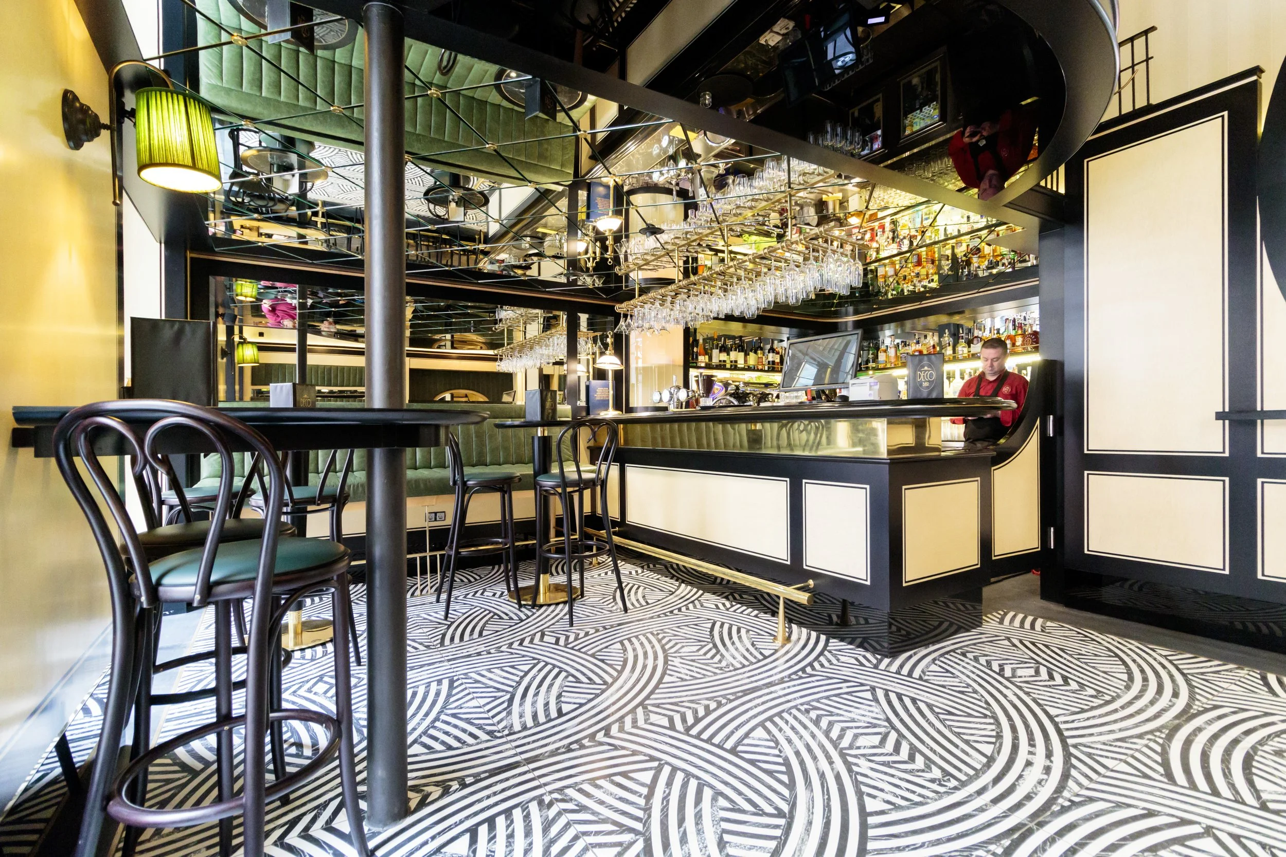 DECO BAR — STUDIO ZEC
