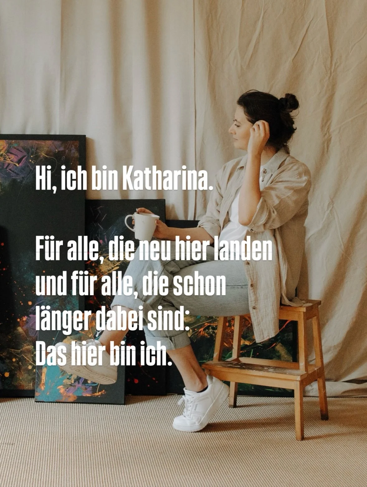 Das hier bin ich.
Unfertig. In Bewegung.
Mit Farbe statt Antworten.

📷 @magraphy_hamburg