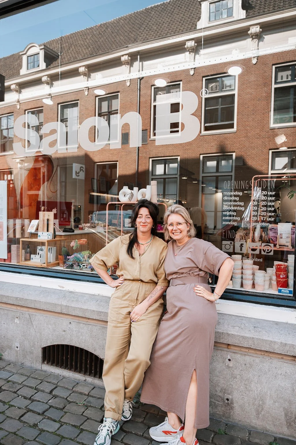 Saskia van Ravenzwaaij en Ilona Gugelot eigenaren Salon B
